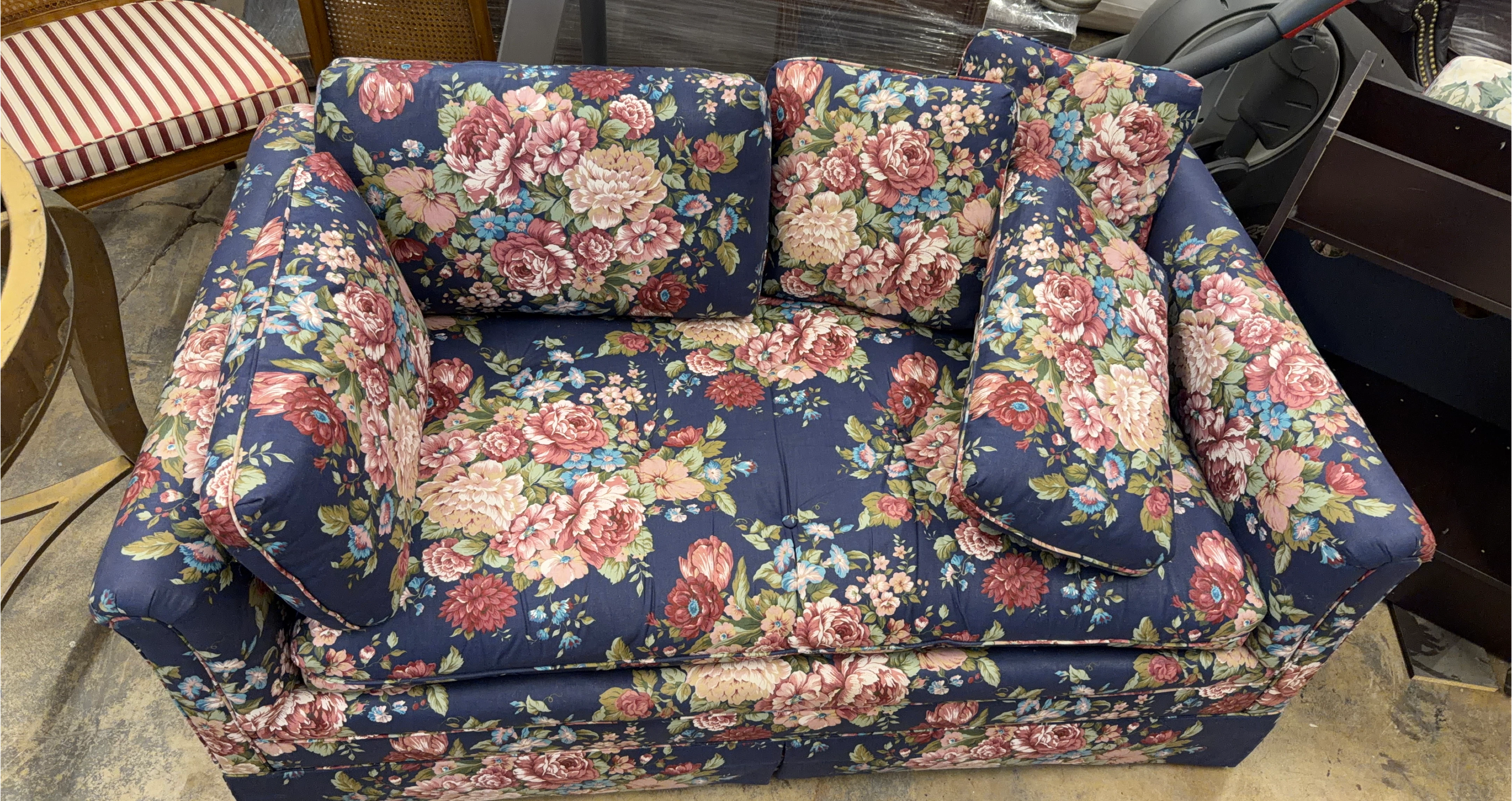 Floral Pattern Sofa