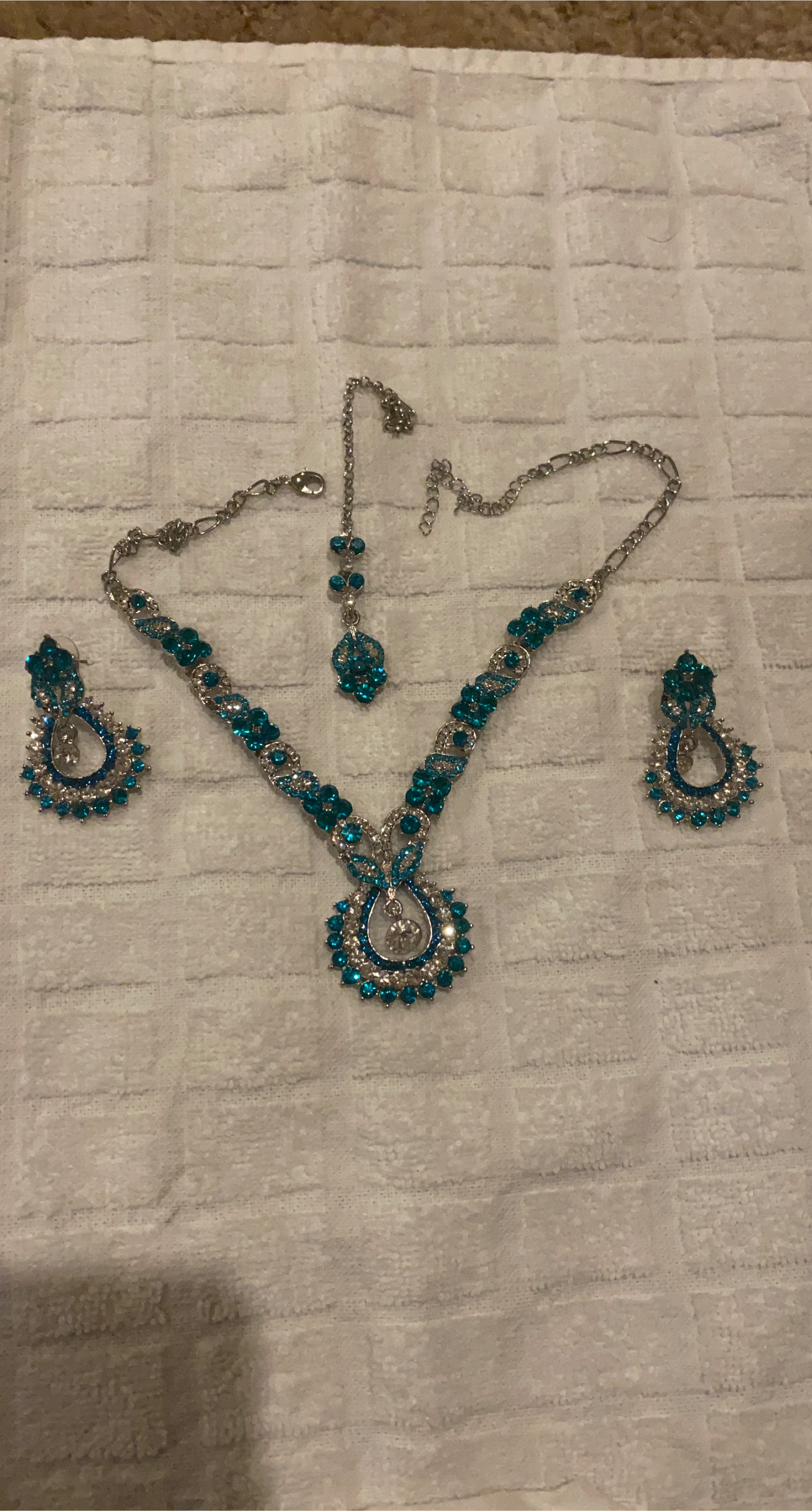 Teal & Silver Necklace, Earring & Headpiece Set
