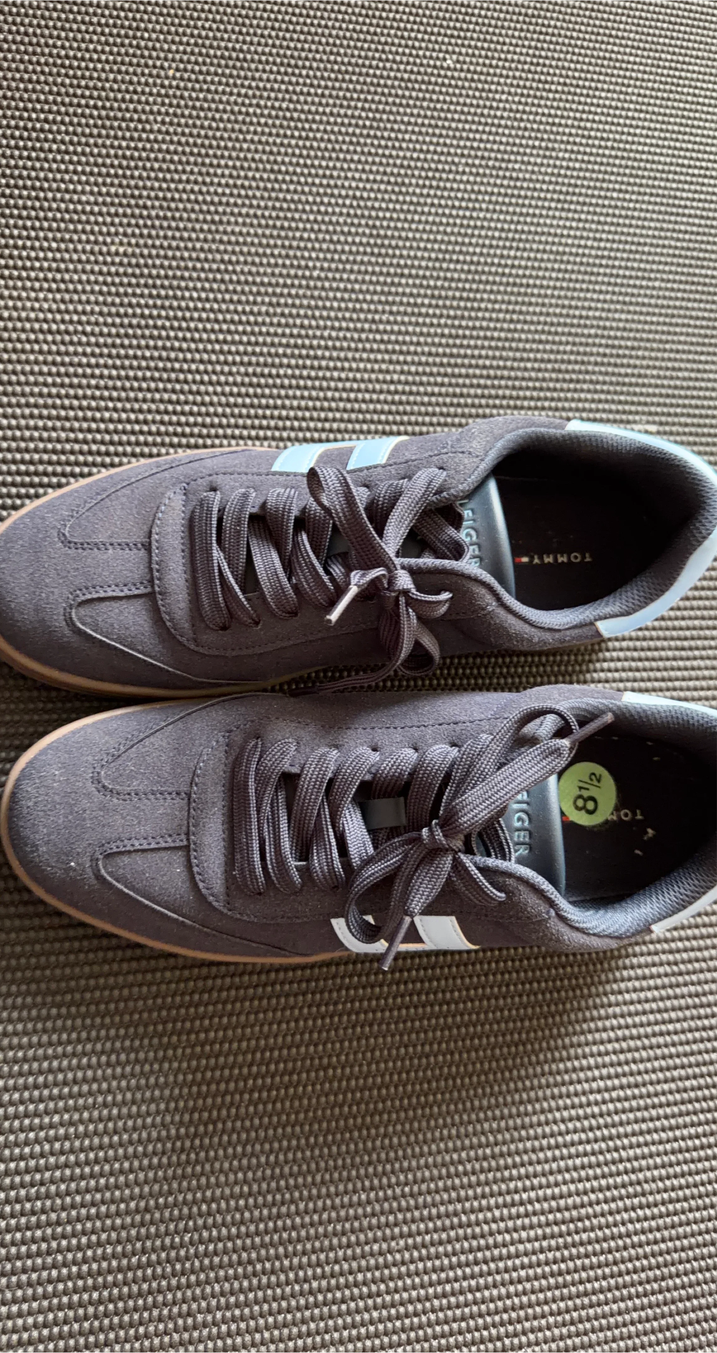 Tommy Hilfiger Men's Sneakers Size 8.5