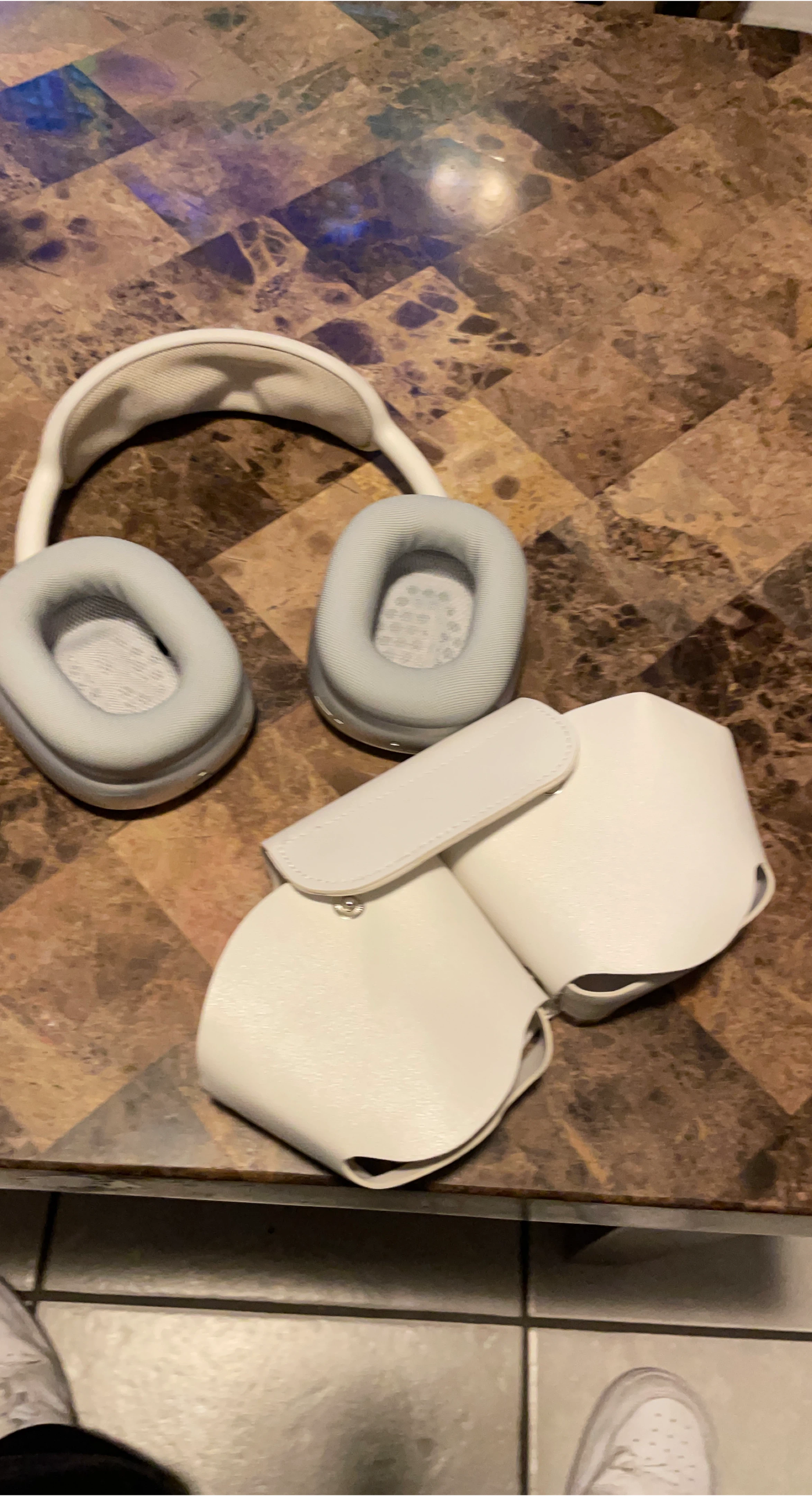 Apple AirPods Max - Silver