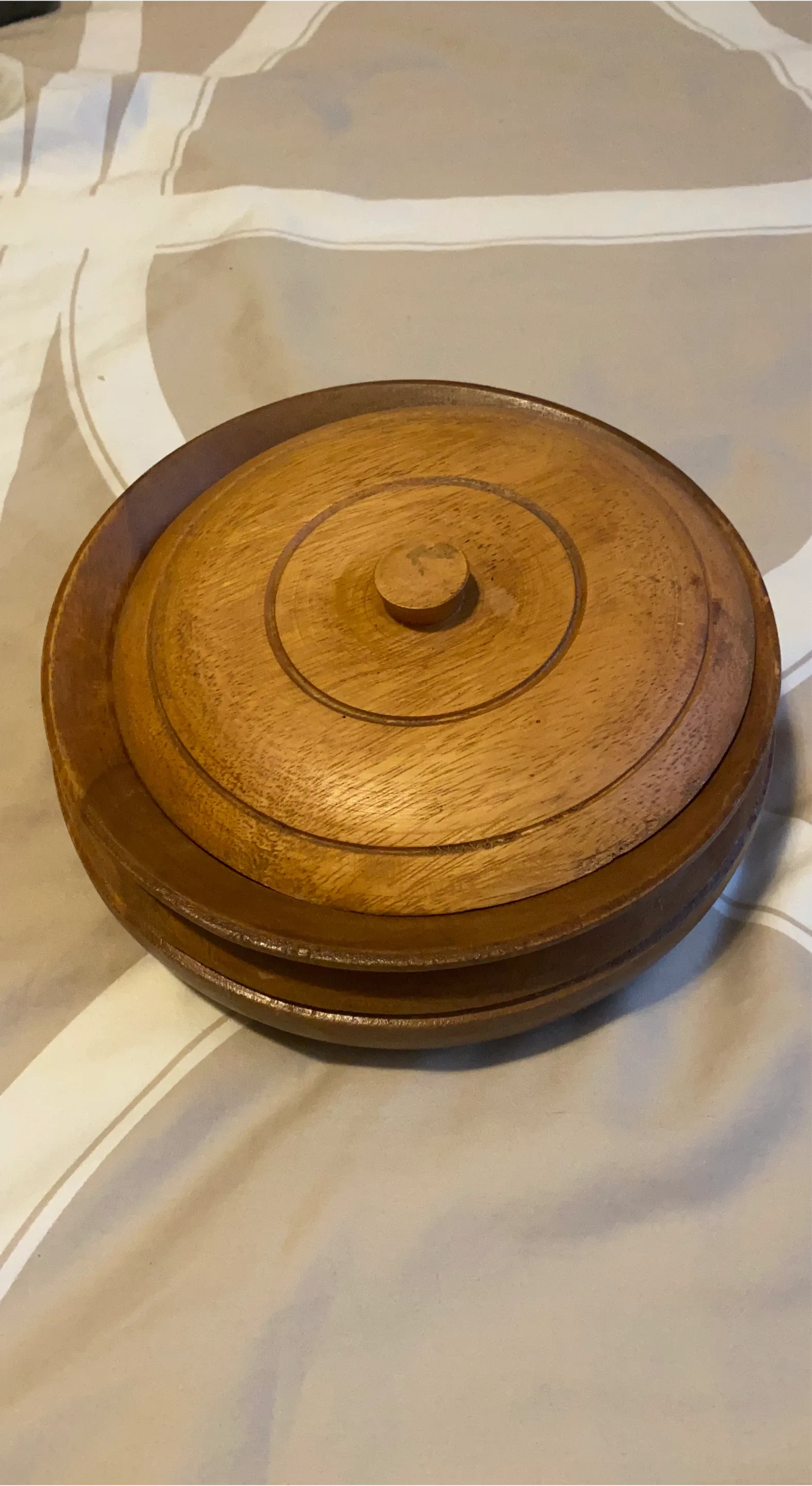 Wooden Bowl with Lid