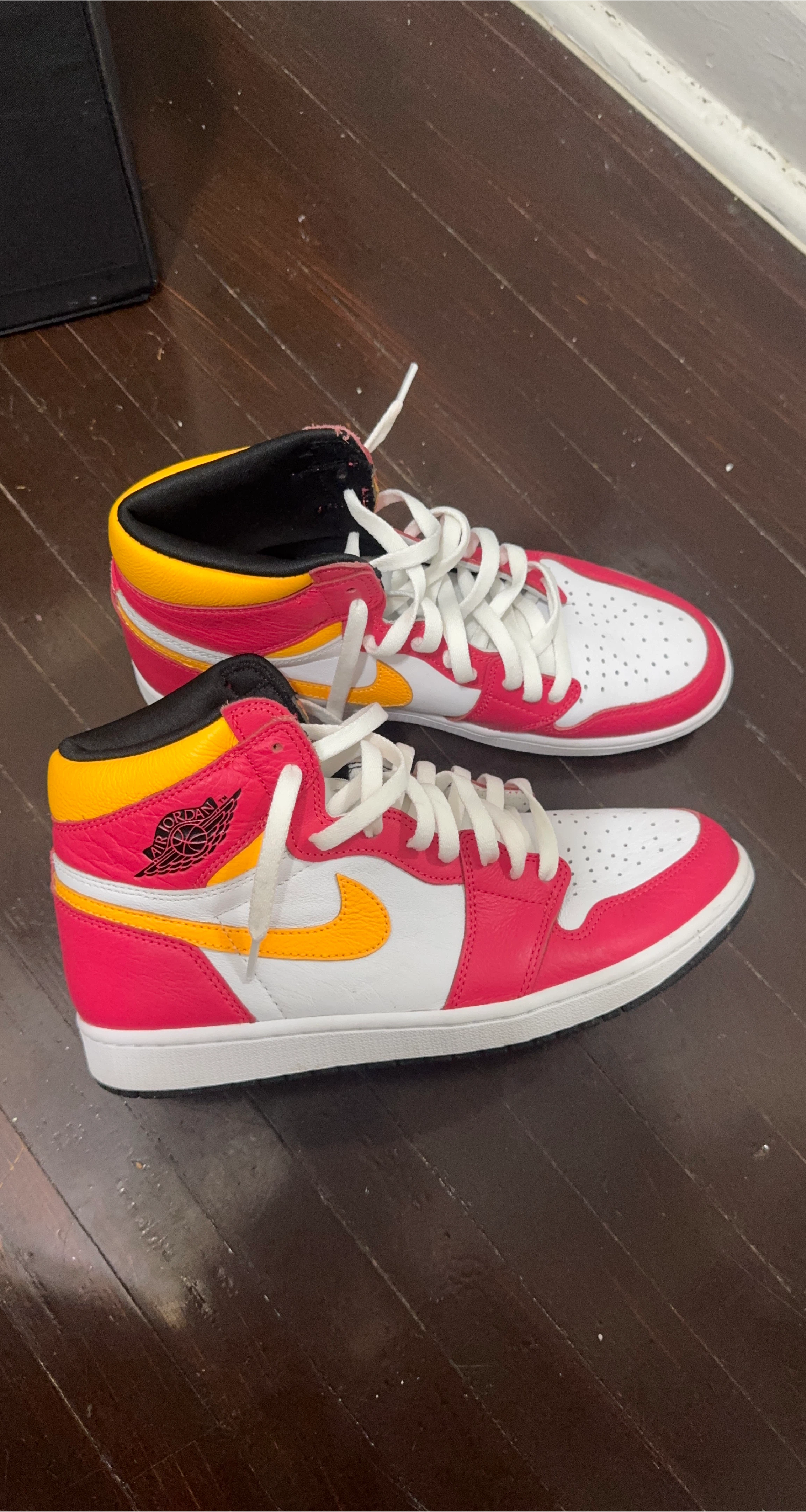 Air Jordan 1 High Zoom CMFT Pink Oxford