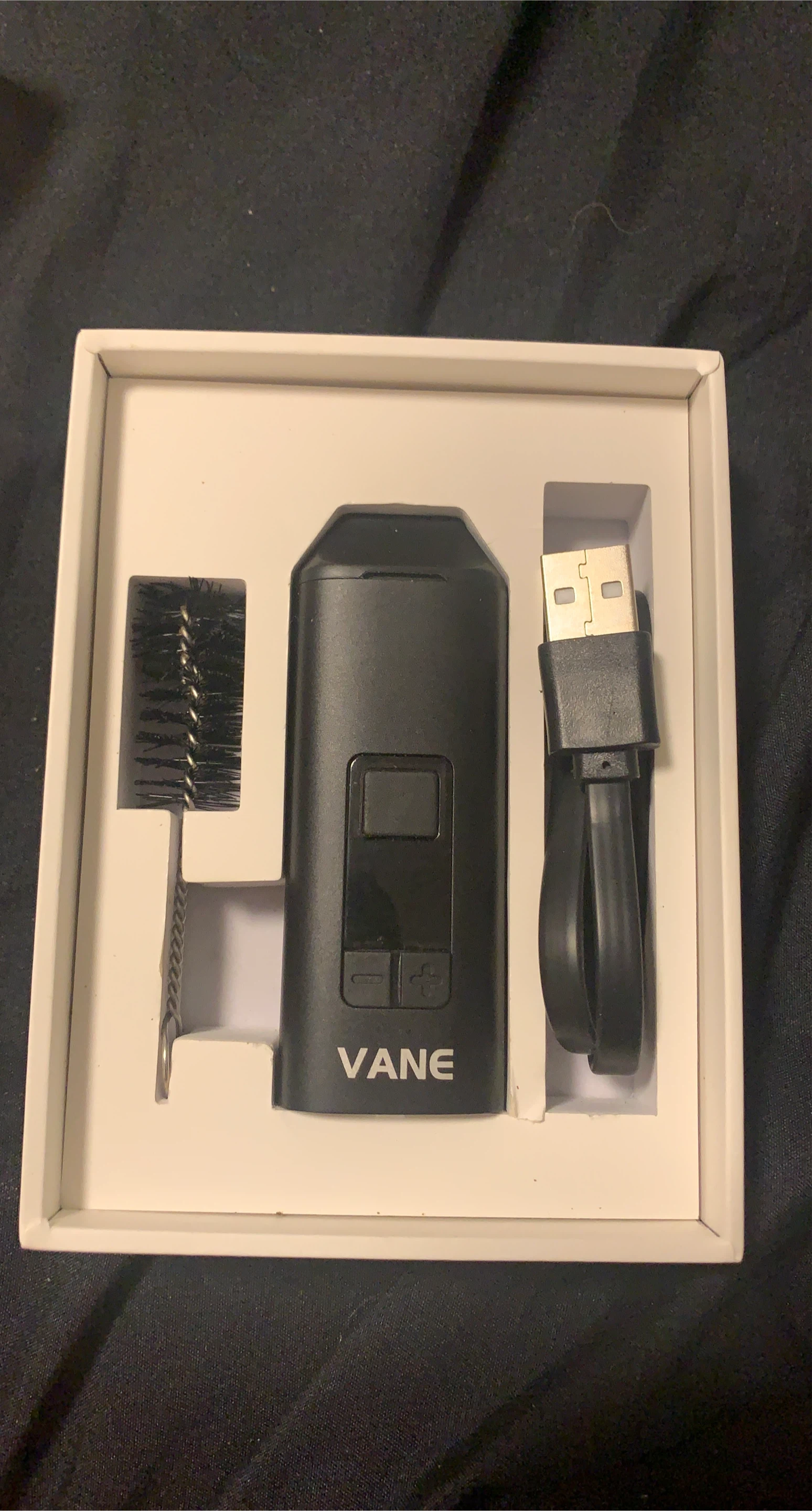 YoCan Vane Vaporizer - Like New!
