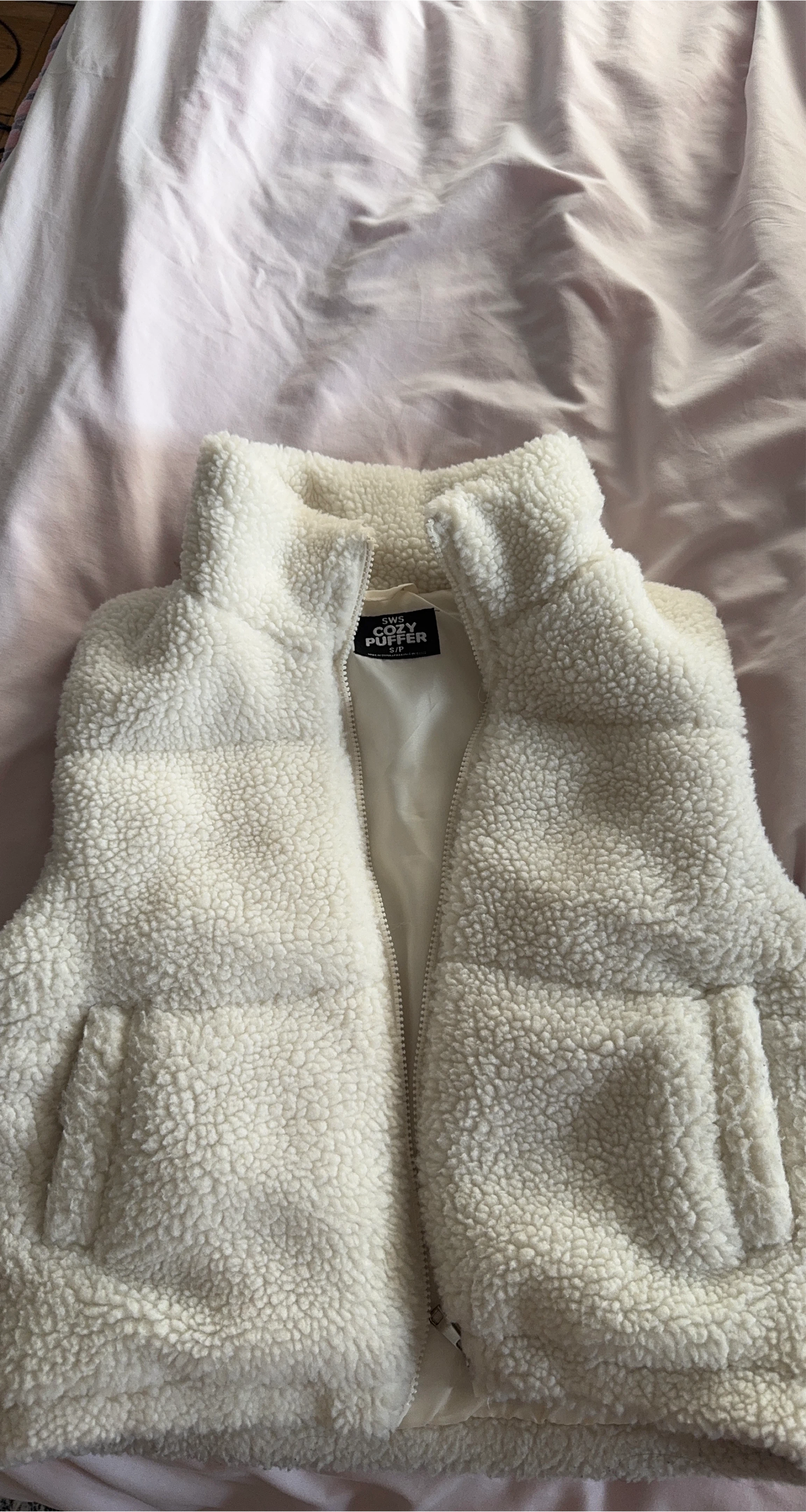 SWS Cozy Puffer Vest - Size S/P