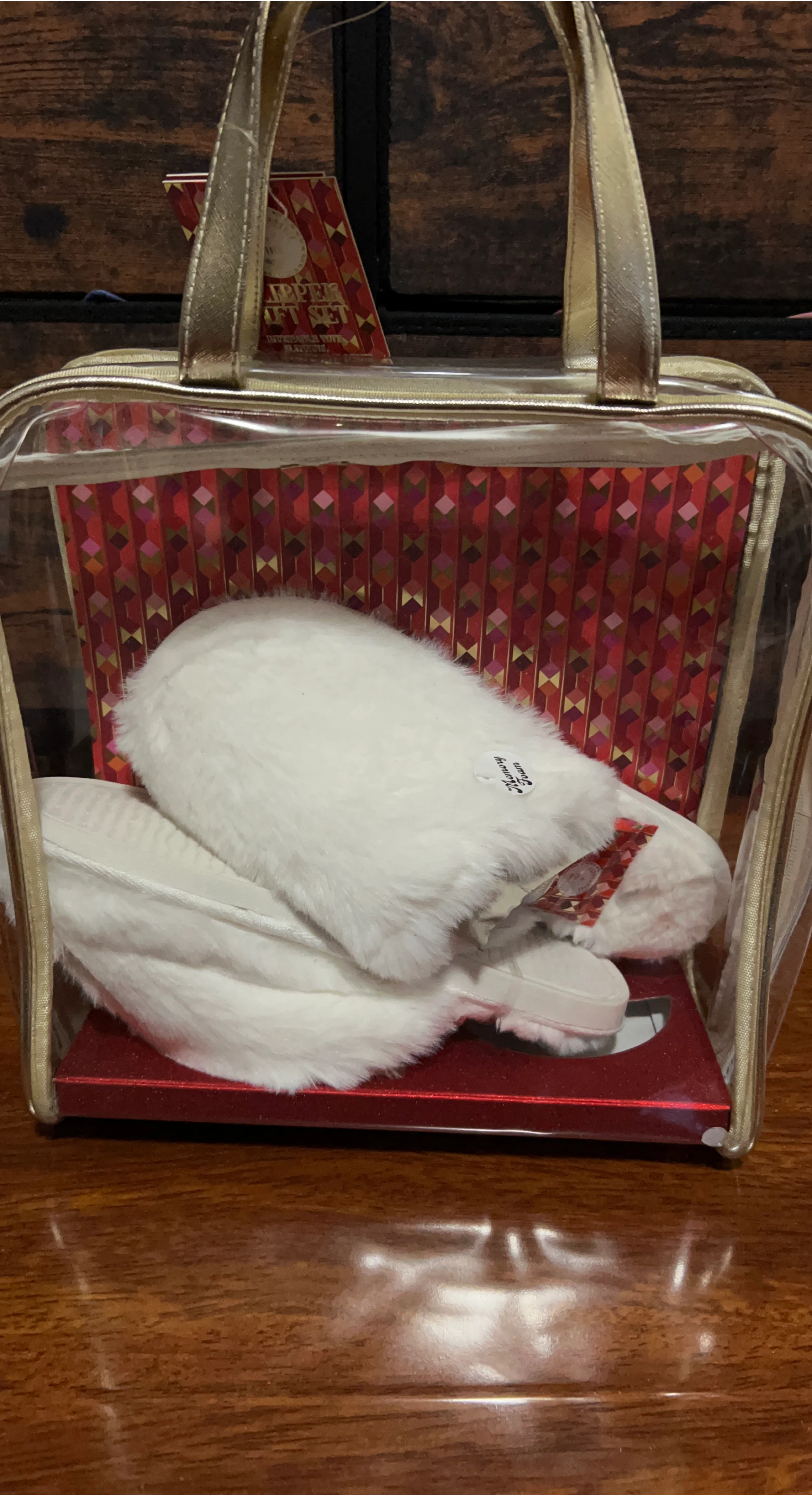 Peppermint Pine Slippers Gift Set