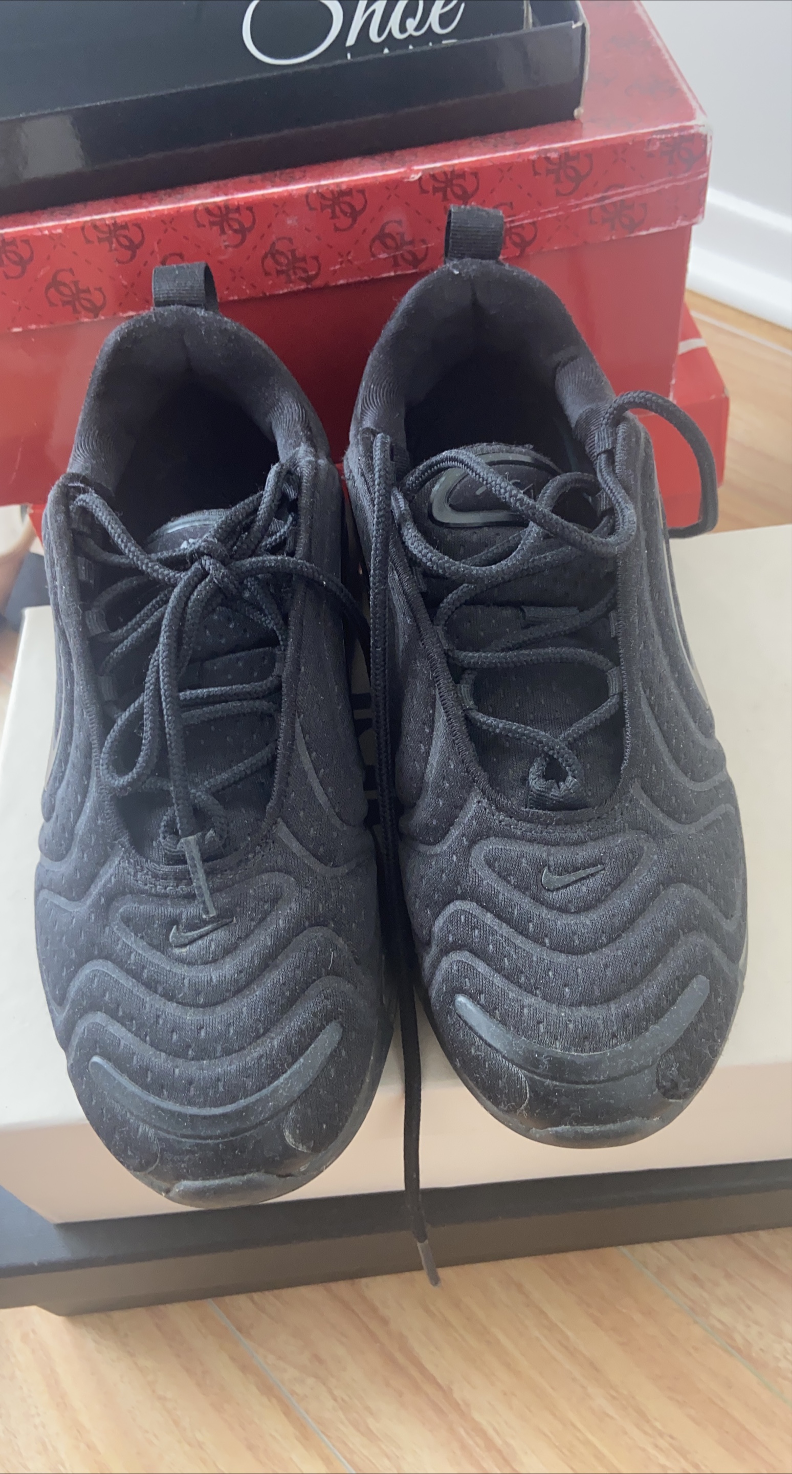 Nike Air Max 720 - Black - US 7