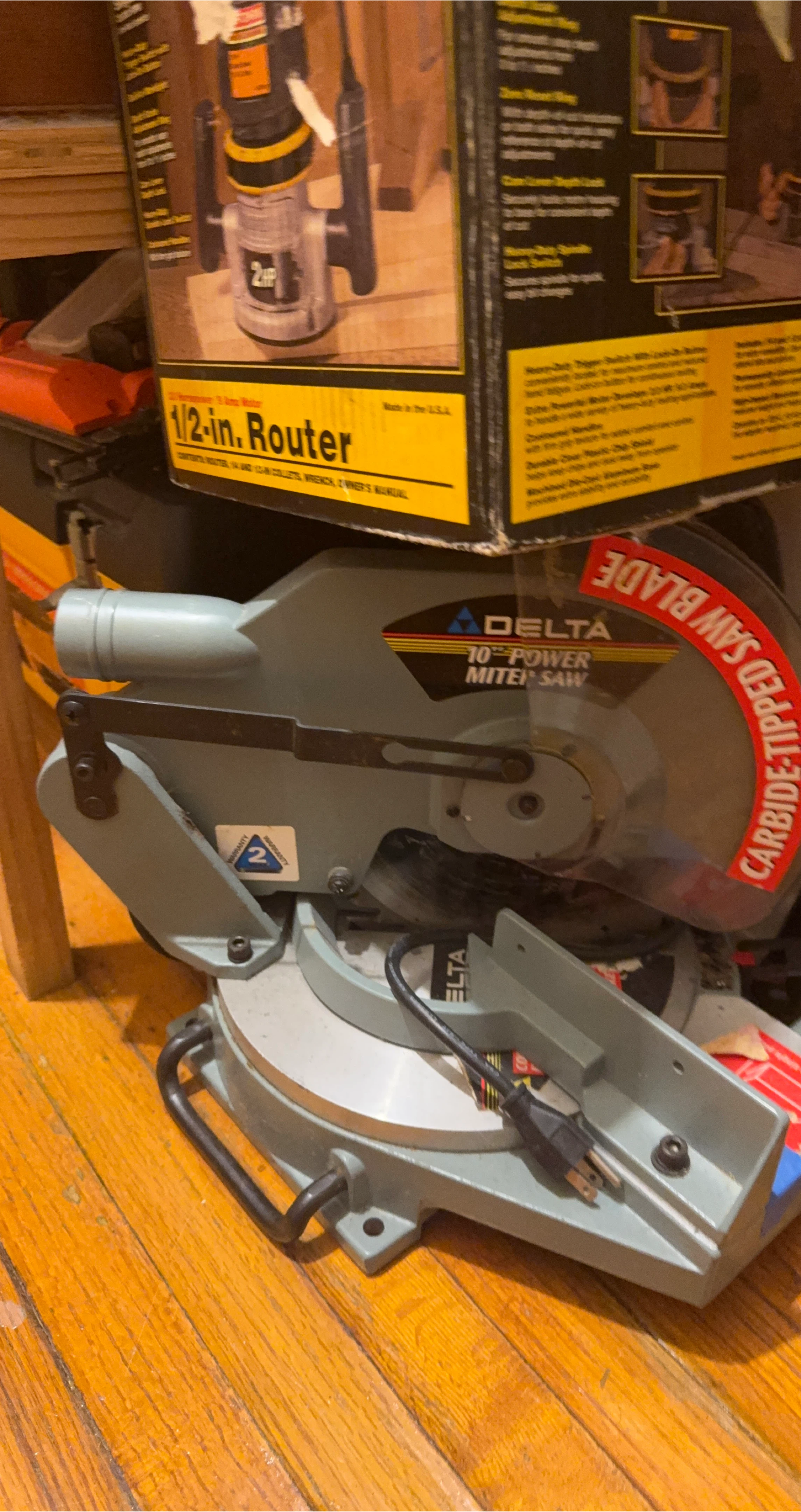 Delta 10" Power Miter Saw