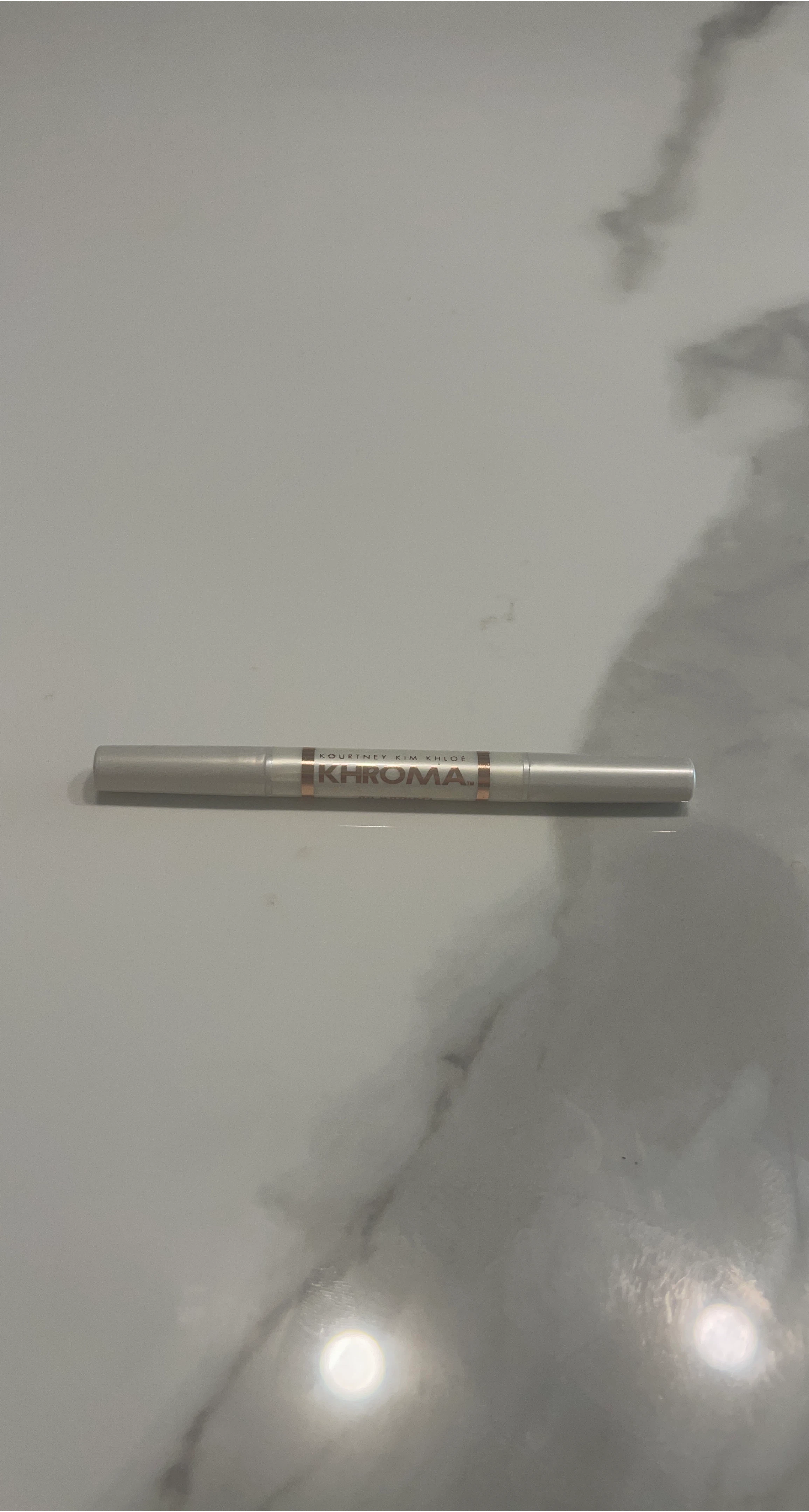 KOURTNEY KIM KHLÓE KHROMA Dual Pencil