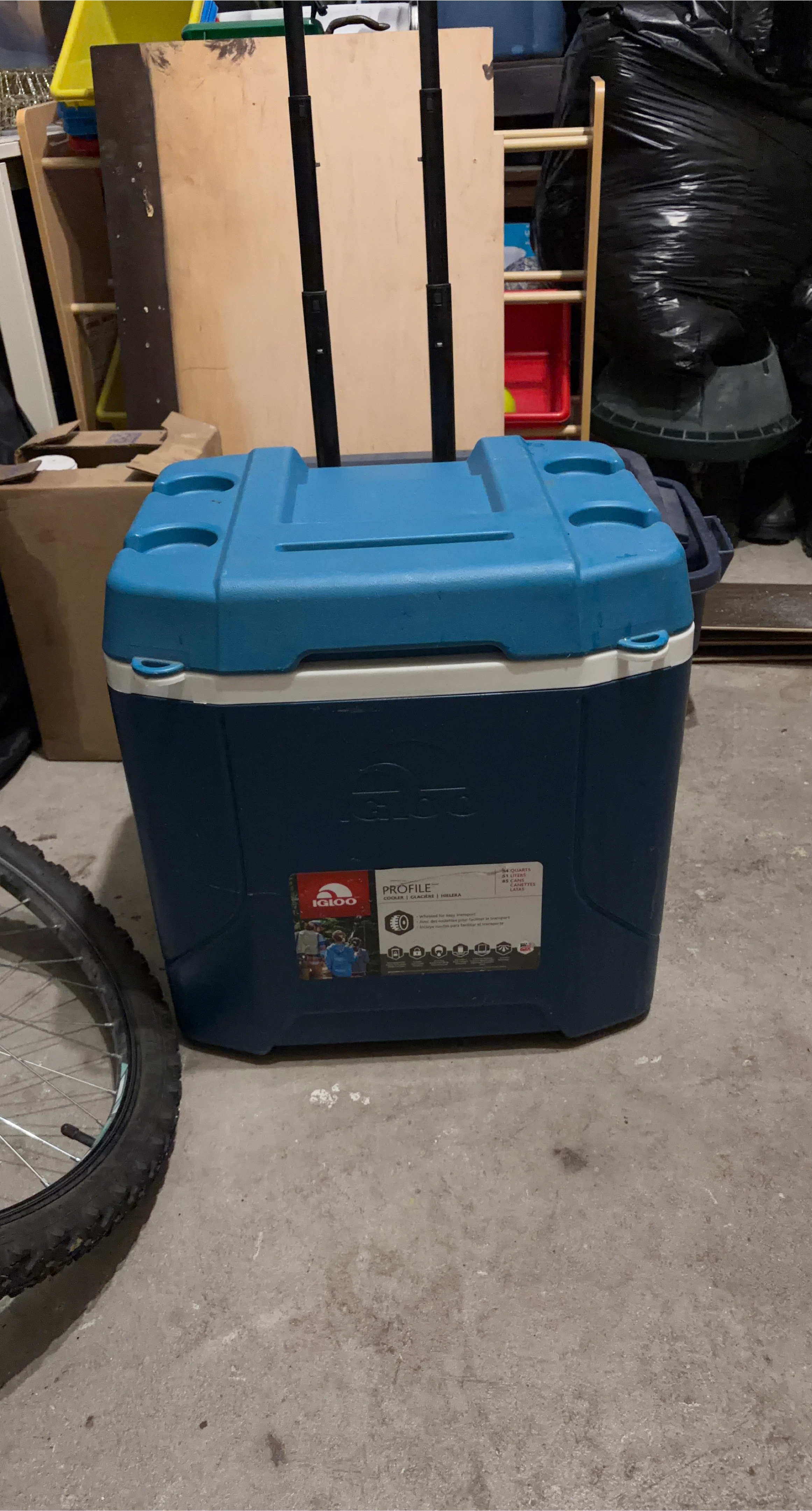 Igloo Profile 54 Quart Roller Cooler