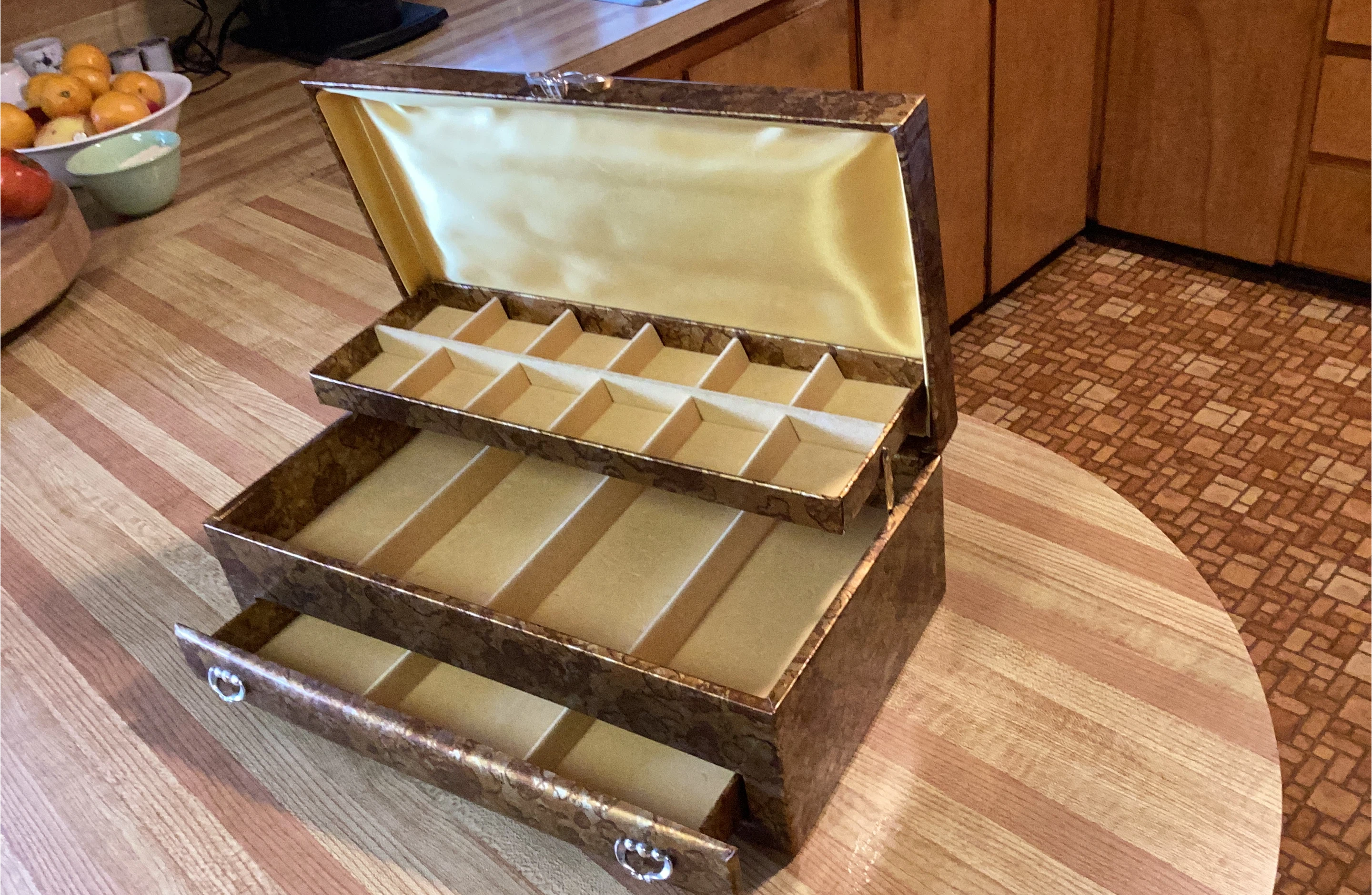 Vintage Floral Jewelry Box