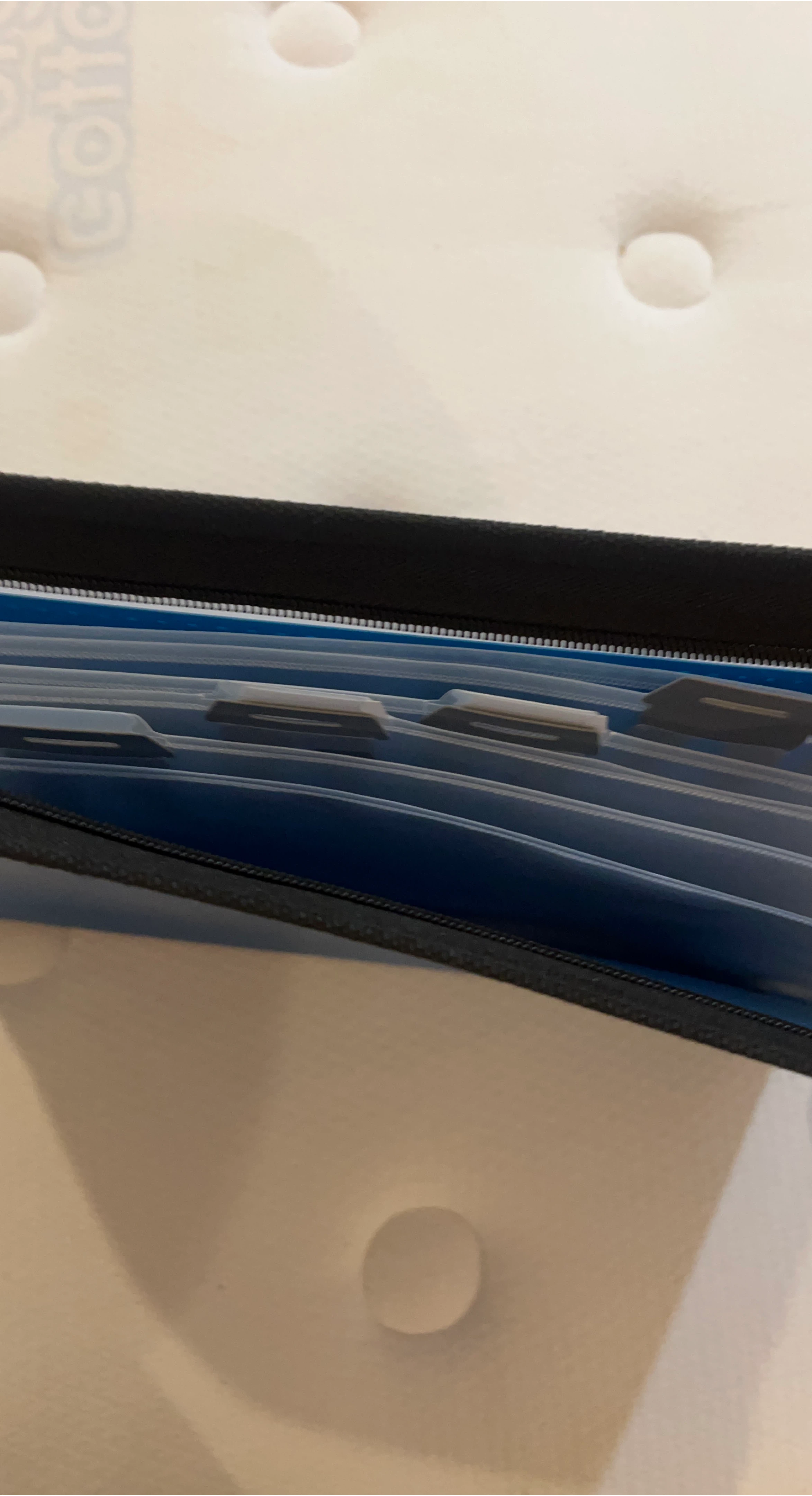 Expanding File Folder