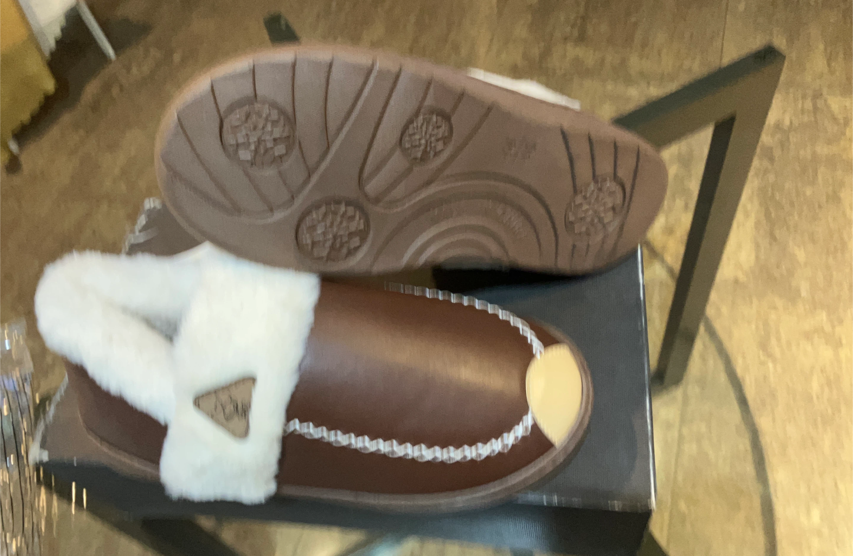 Vionic Women's Gemma Plush Slippers - Size 8