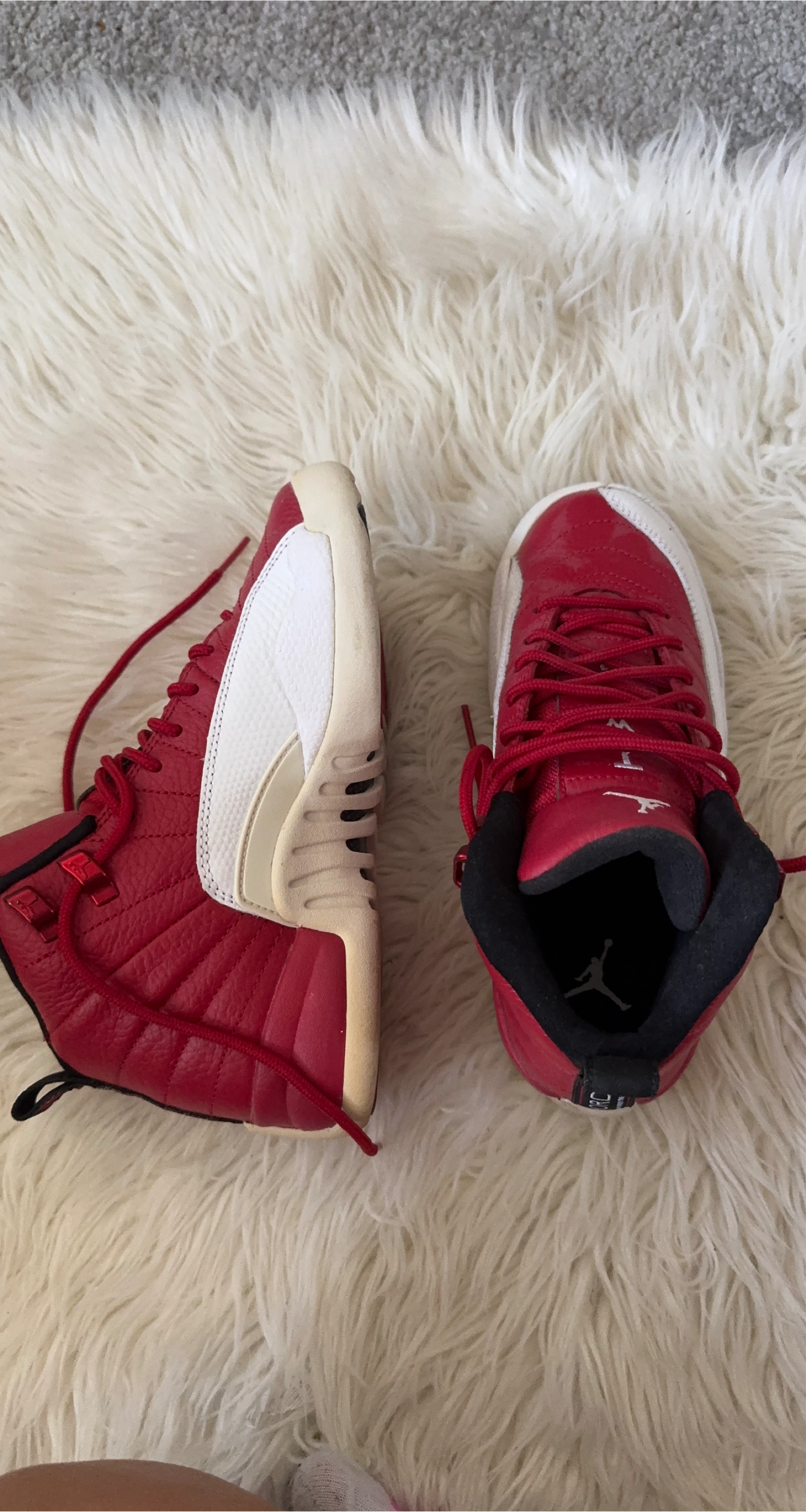 Jordan 12 Retro Gym Red Size 4Y