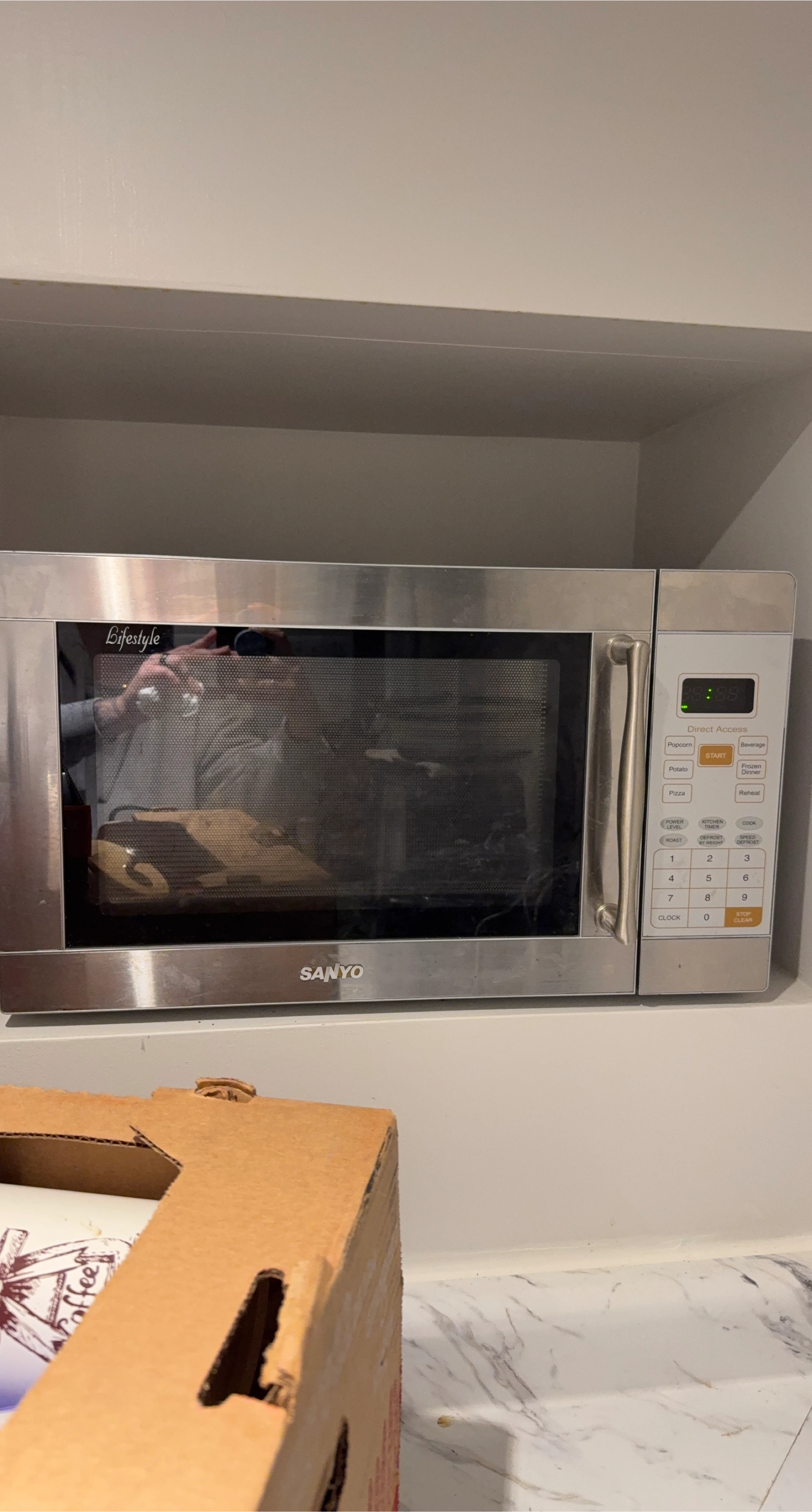 Sanyo Lifestyle Microwave Oven