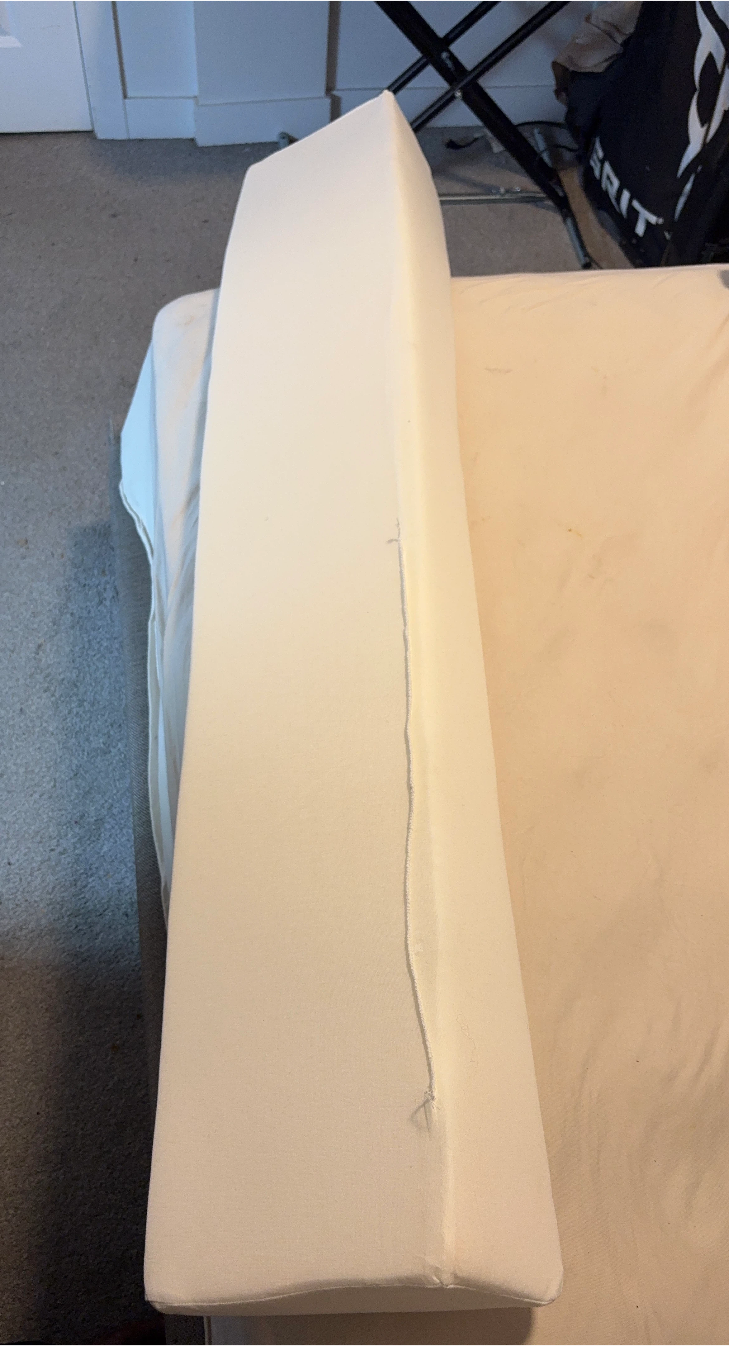 Foam Mattress Topper image indicator(1)