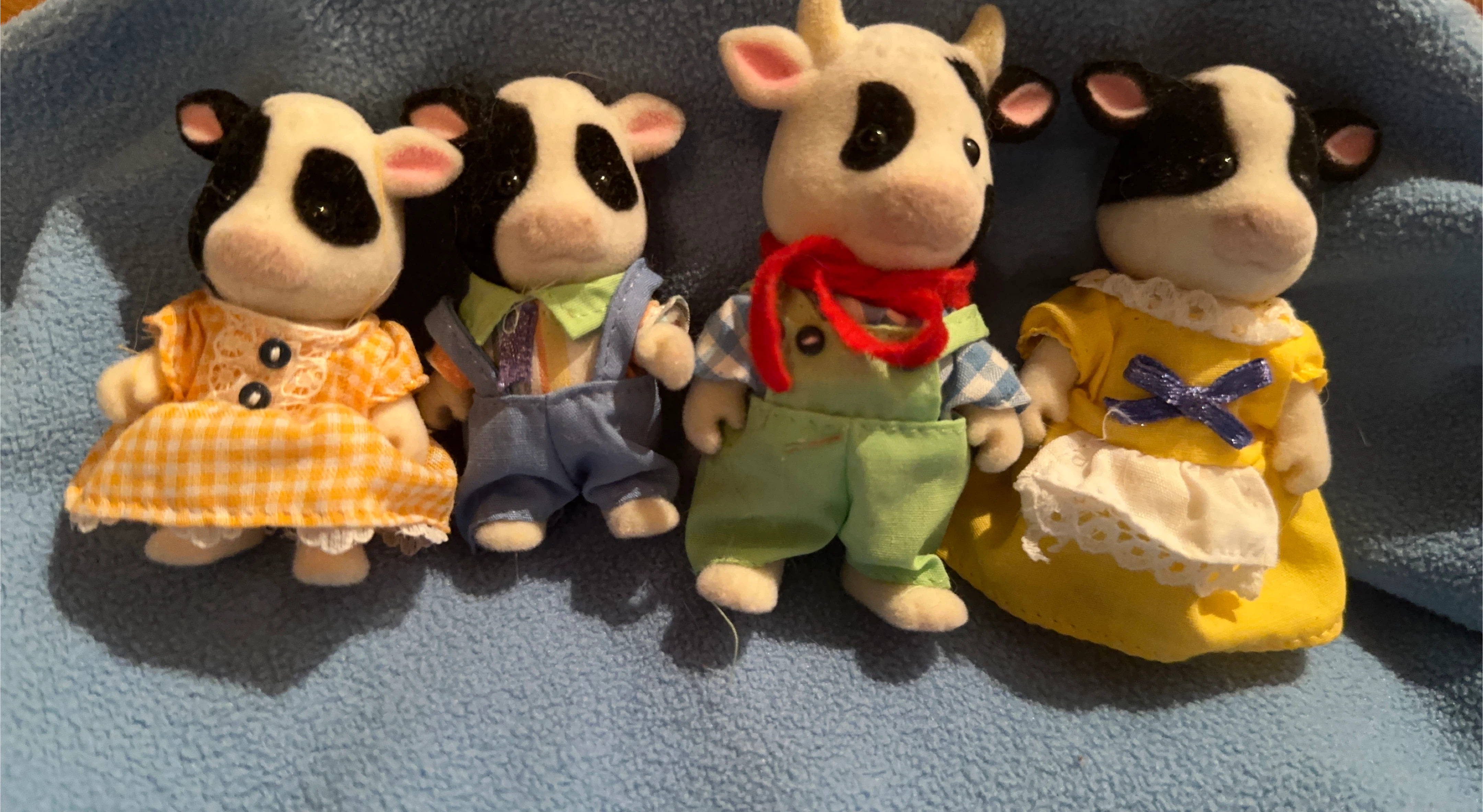 Calico Critters Cow Family
