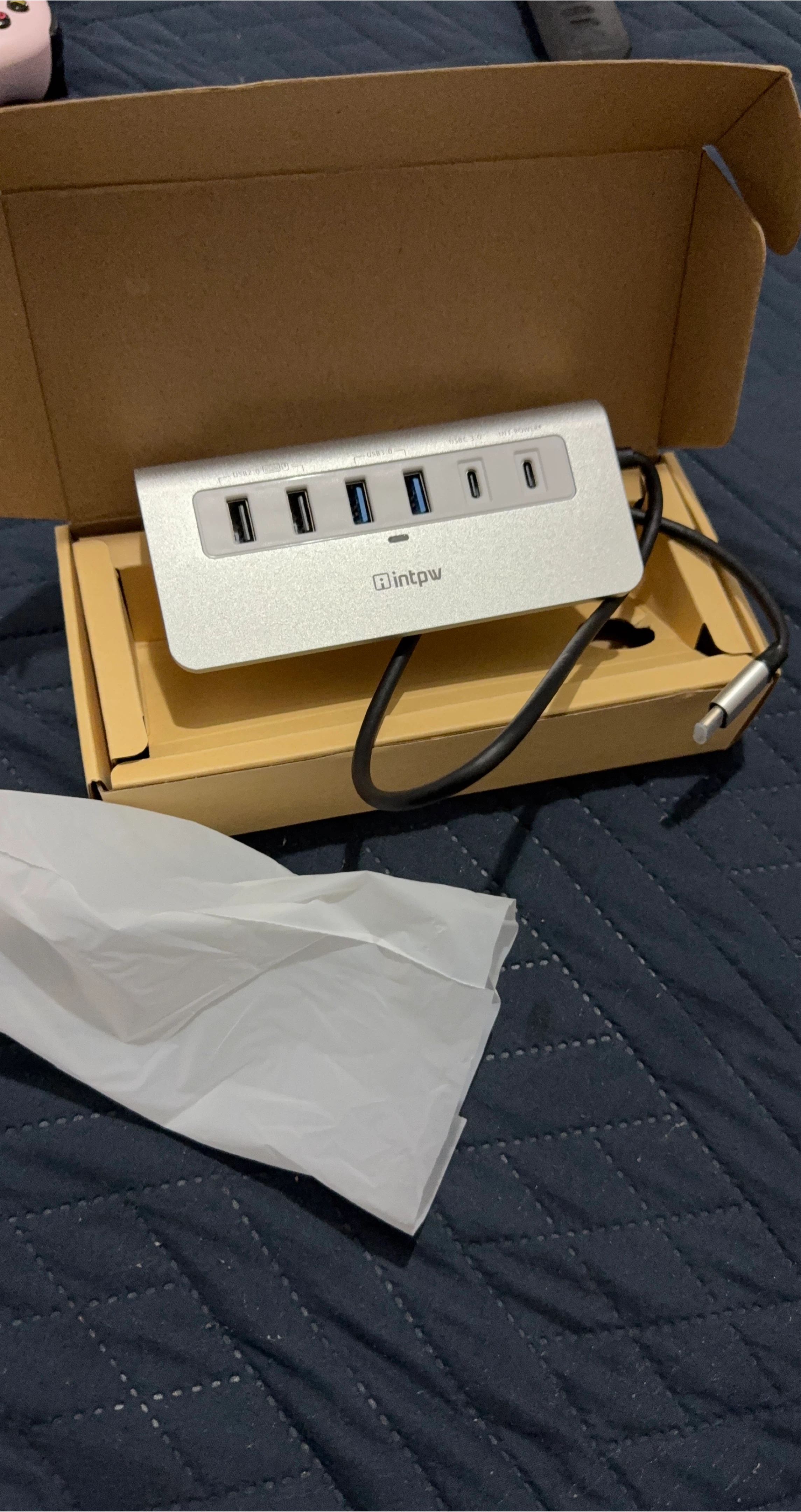 Intpw USB Hub