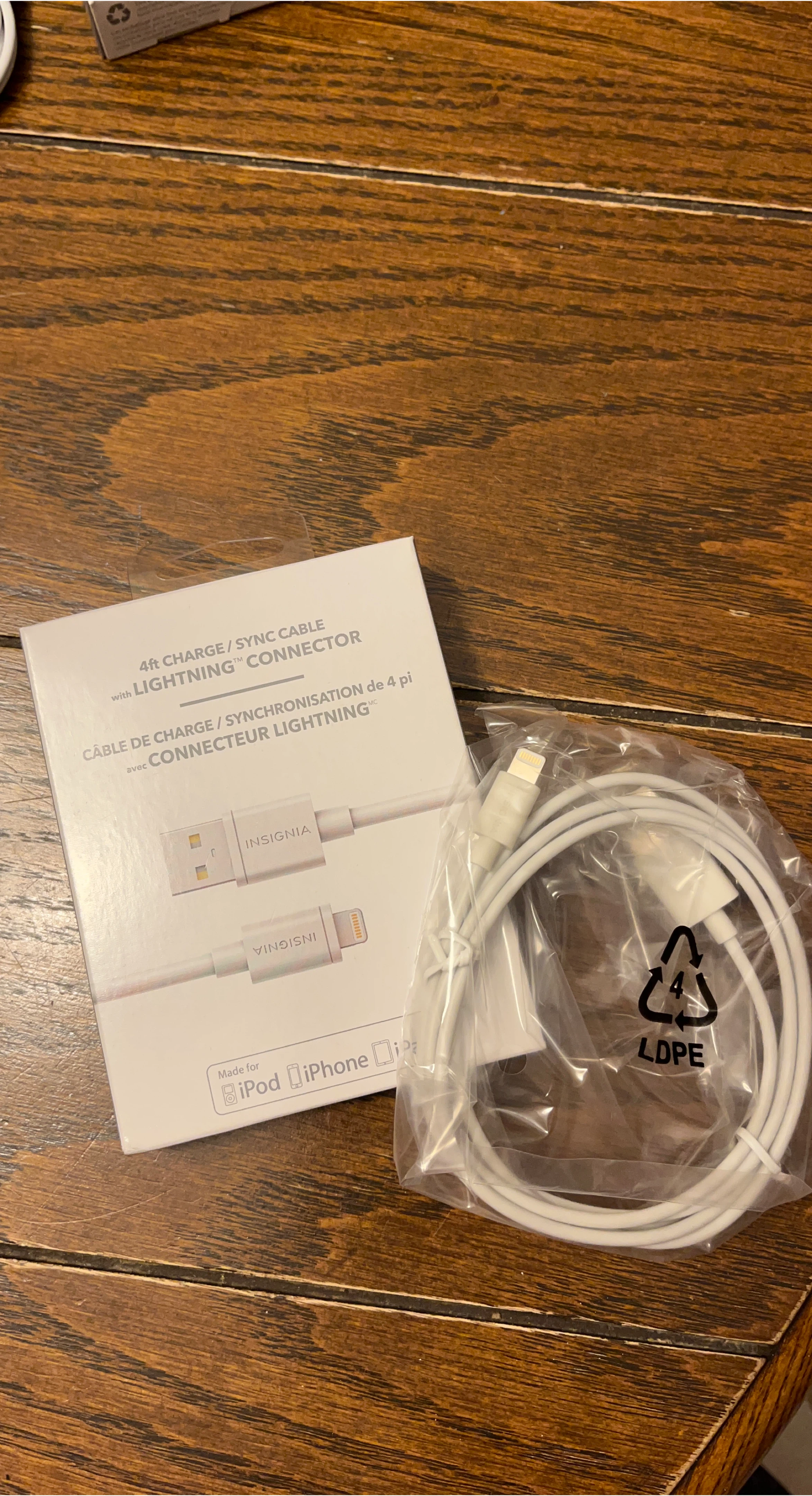 NEW 4ft Lightning Charge/Sync Cable