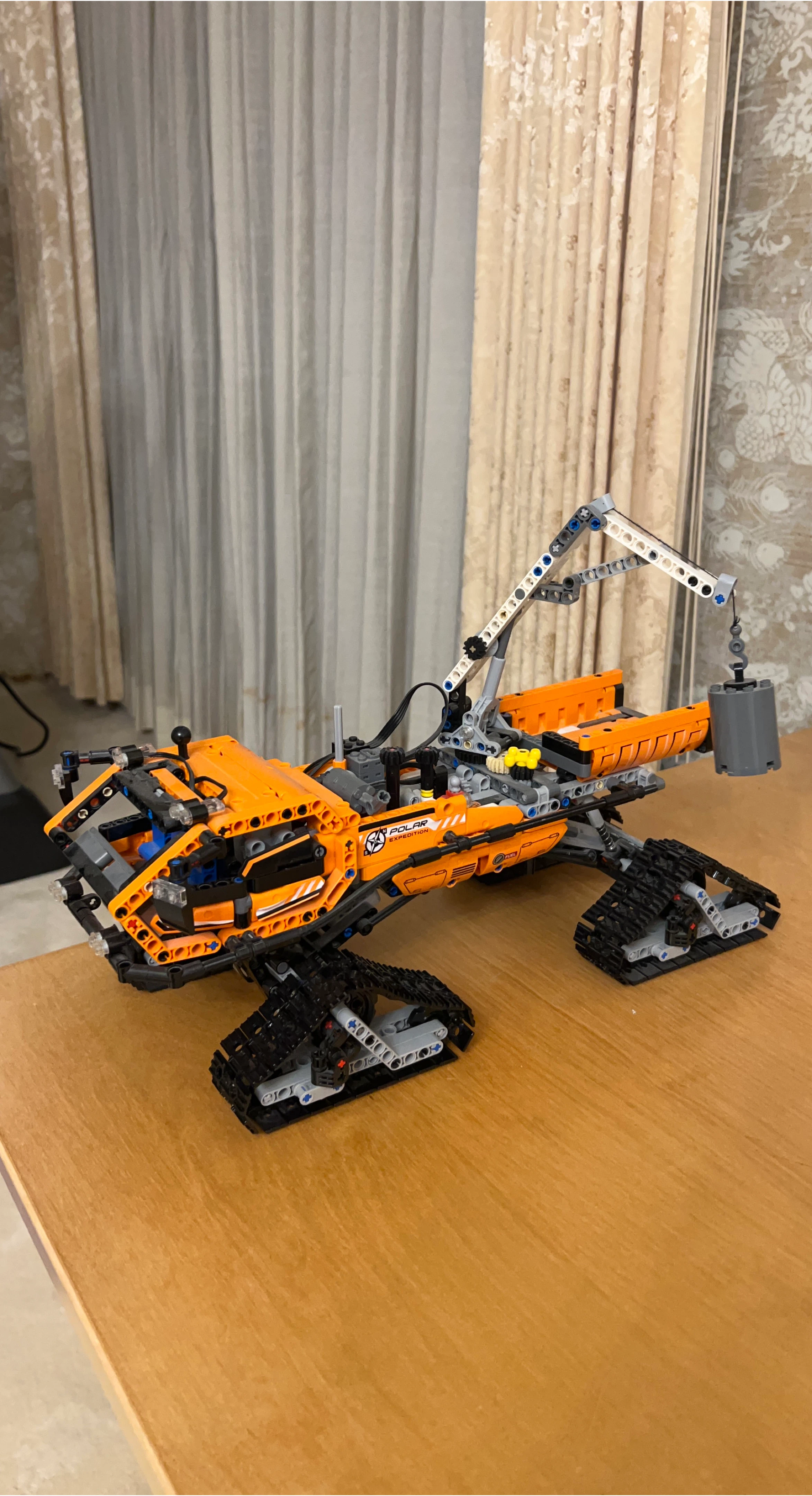 Lego Technic 42094 Tracked Loader