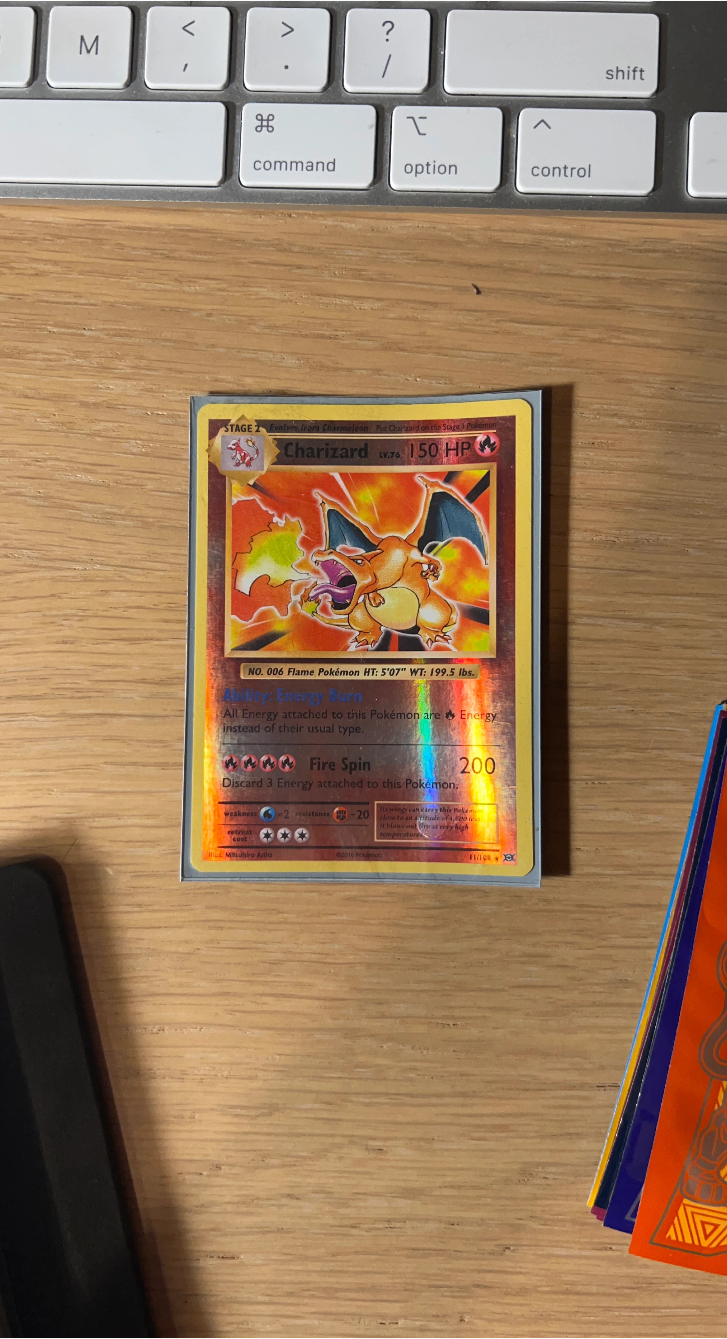 Charizard Pokemon Card reverse holo image indicator(1)