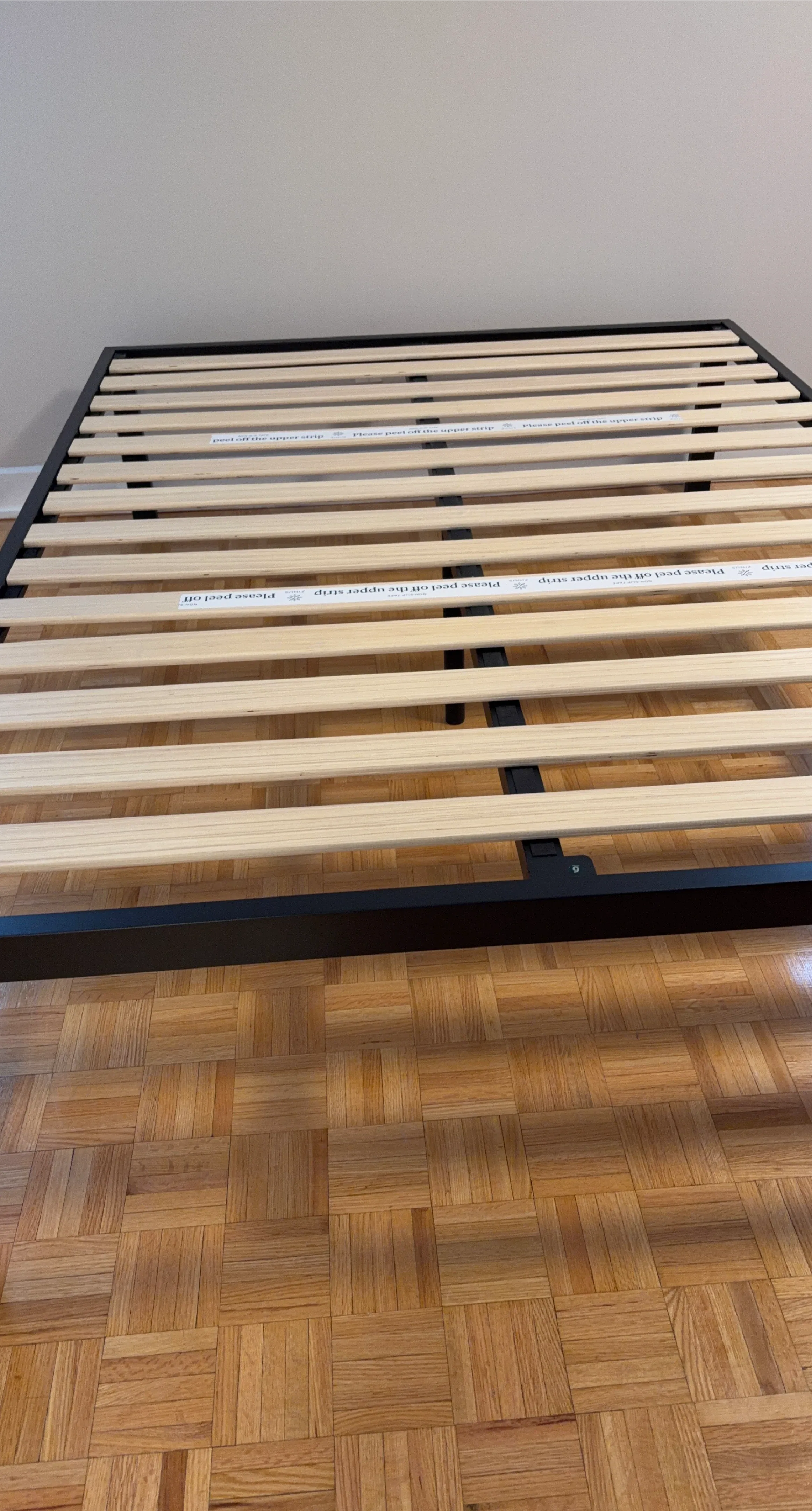 Metal Bed Frame - Queen Size