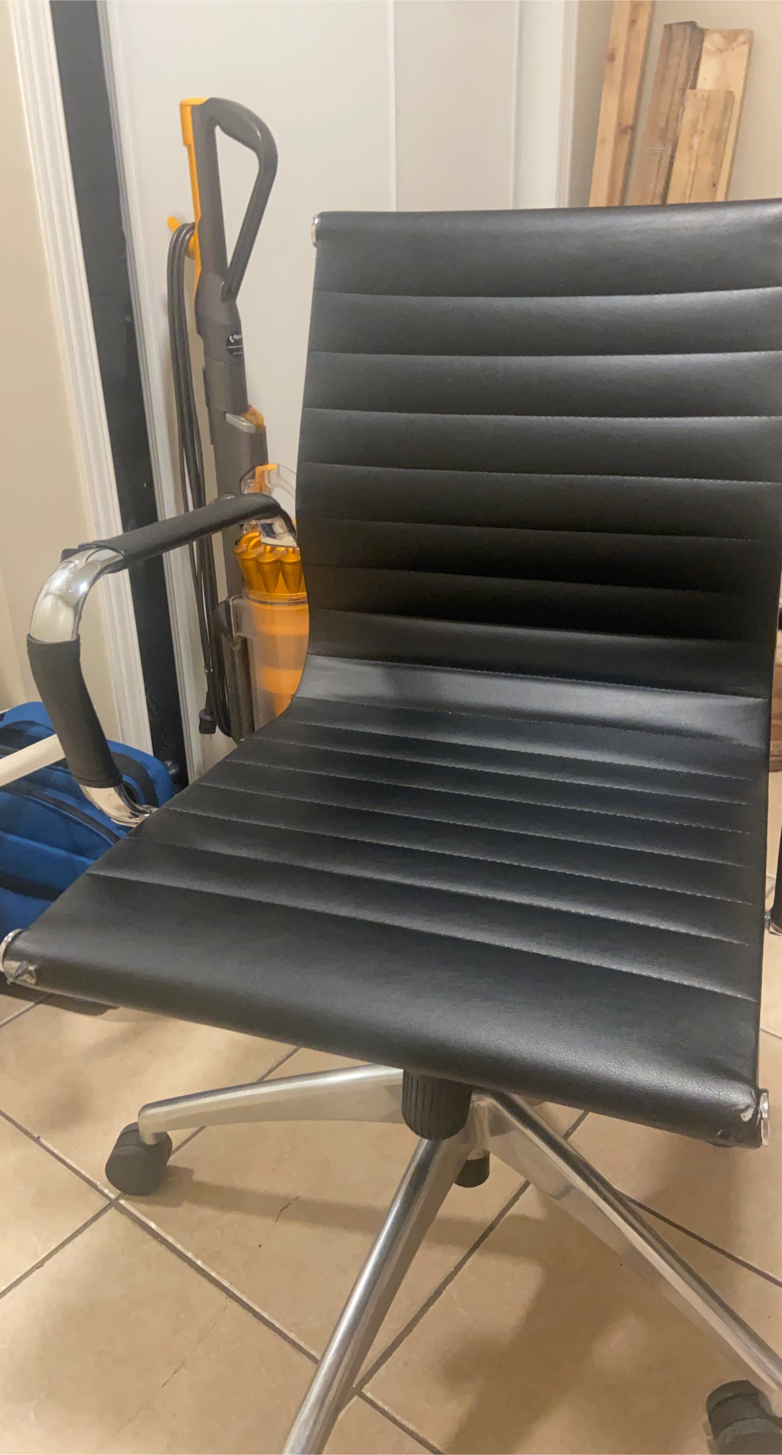 Black Office Chair