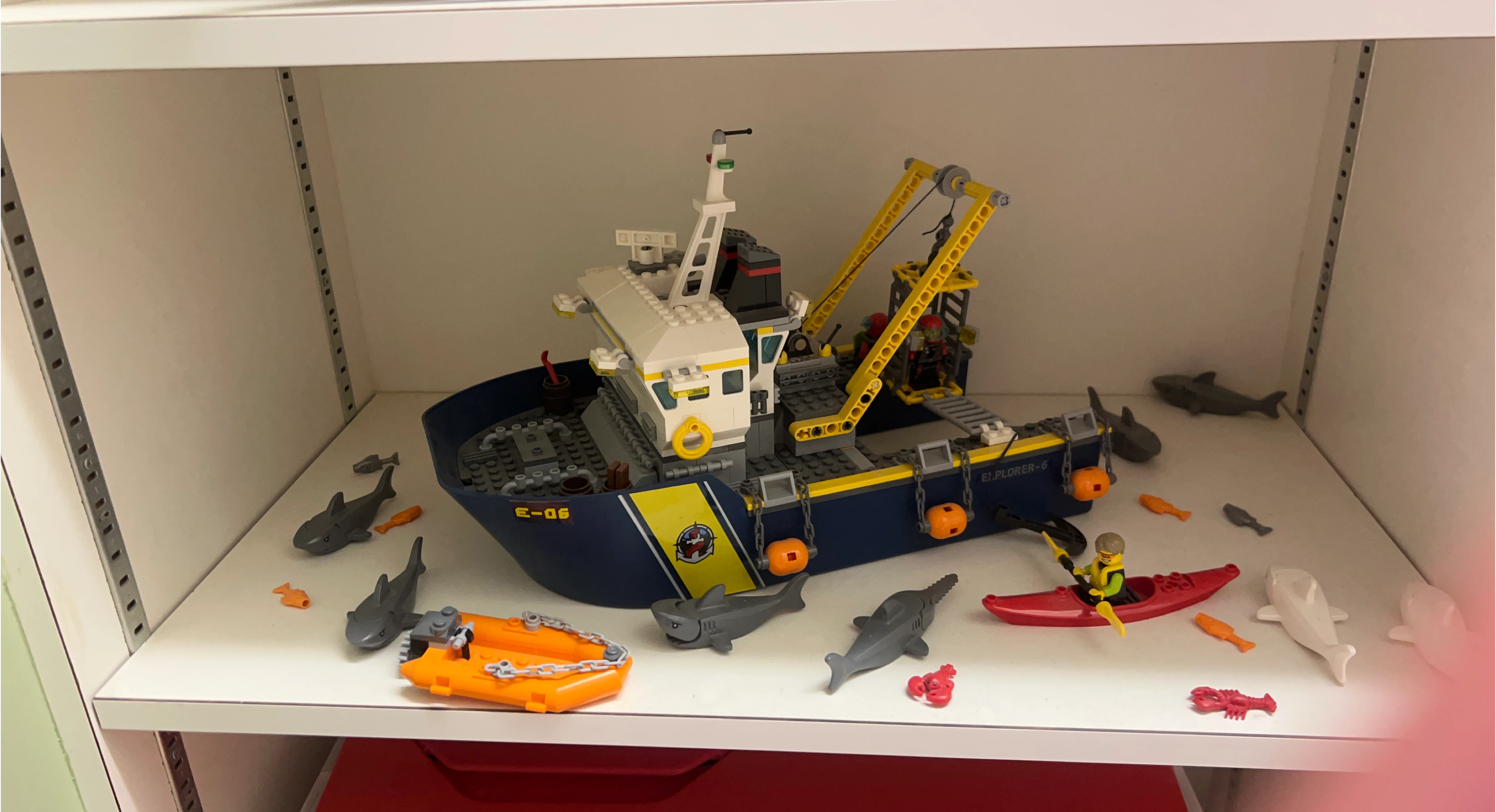 LEGO City Explorer Exploration Vessel