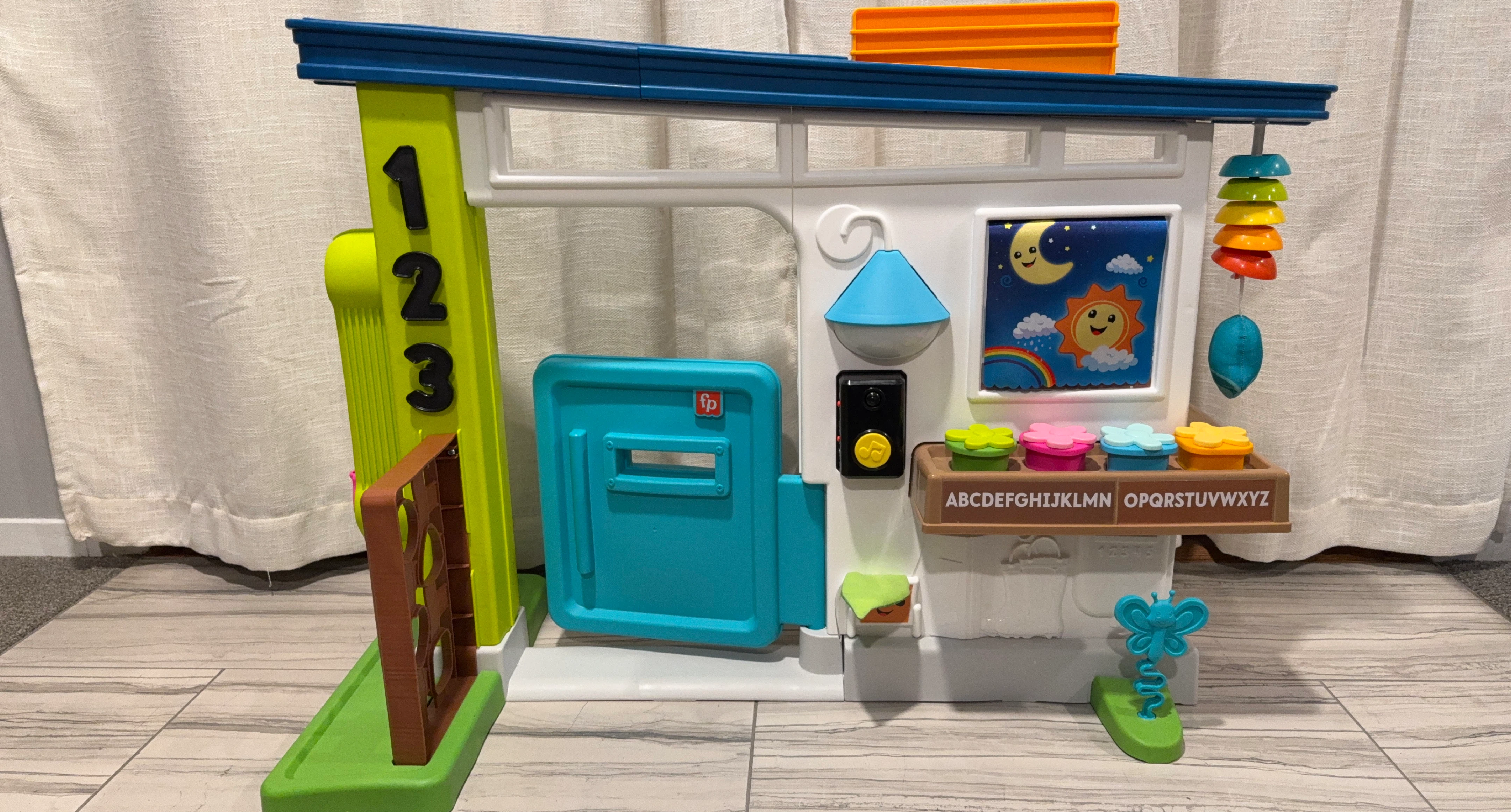 Fisher-Price Laugh & Learn Smart Learning Home