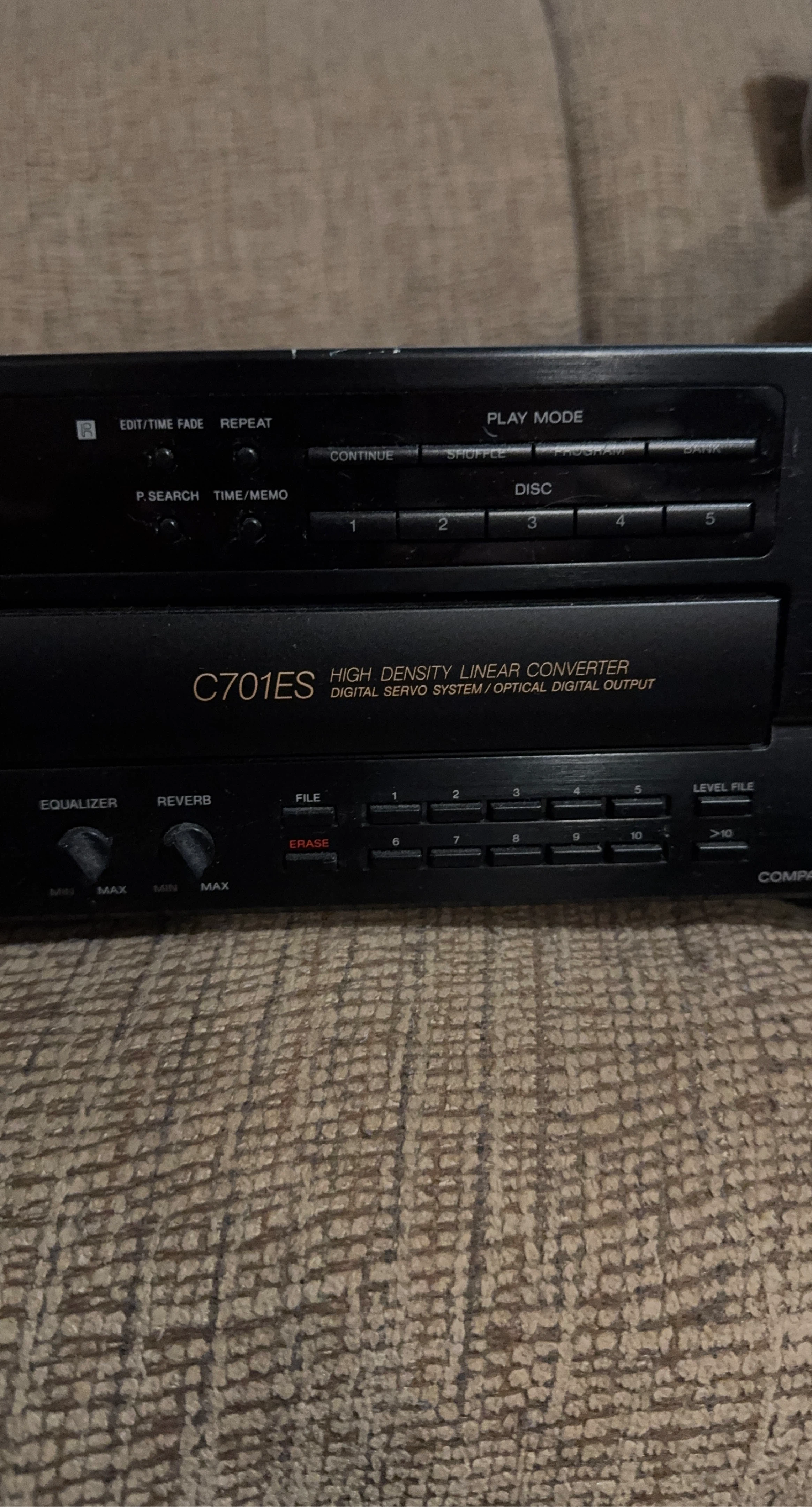 Sony C701ES CD Player