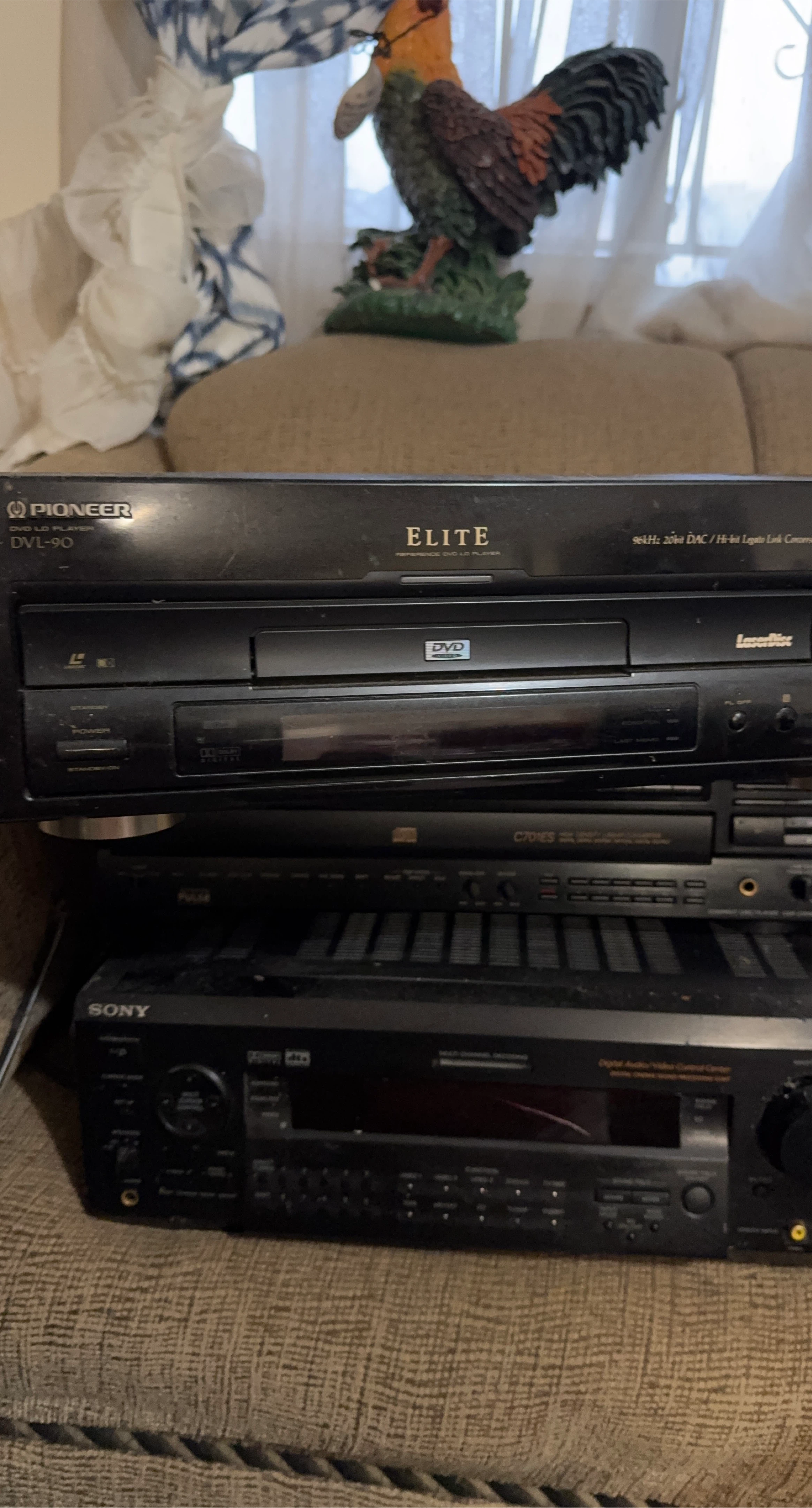 Pioneer DVL-90 Elite DVD/LD Player