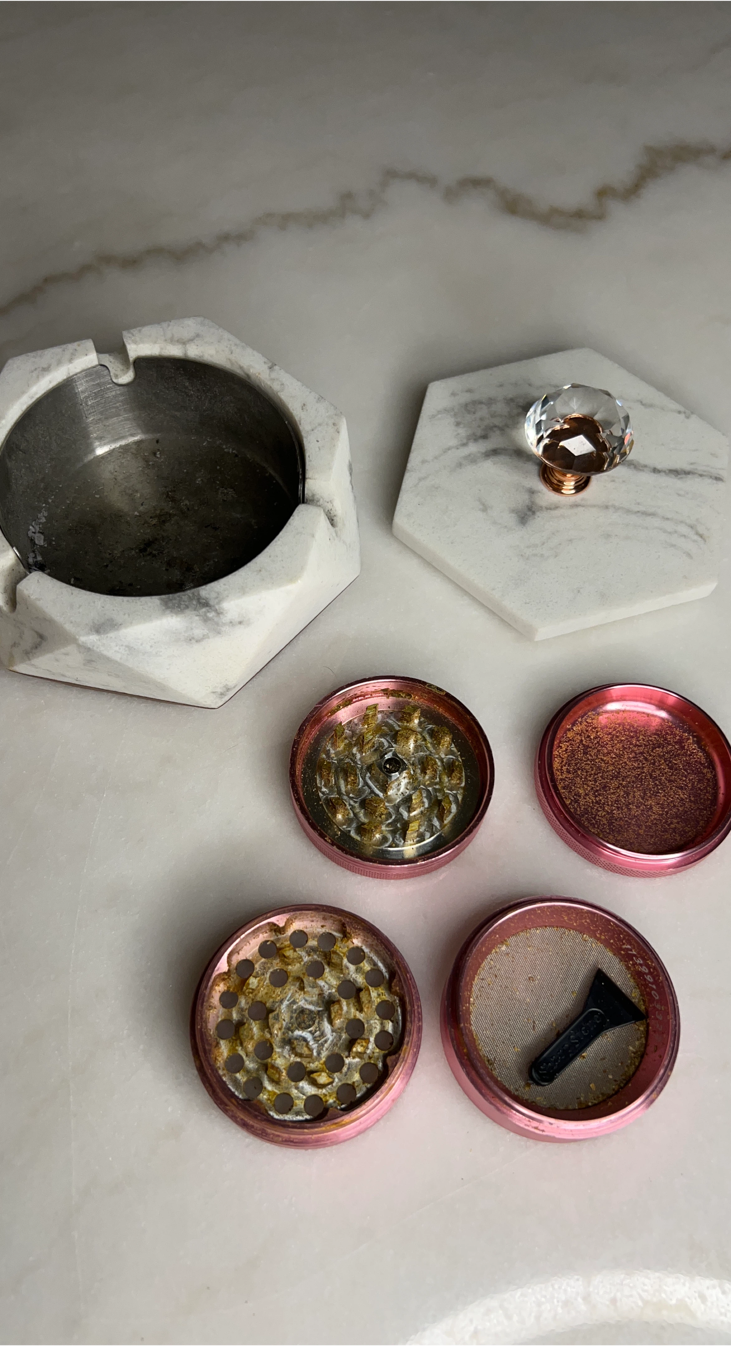 SharpStone Hard Top 4 Piece Herb Grinder & Marble Ashtray Set image indicator(4)