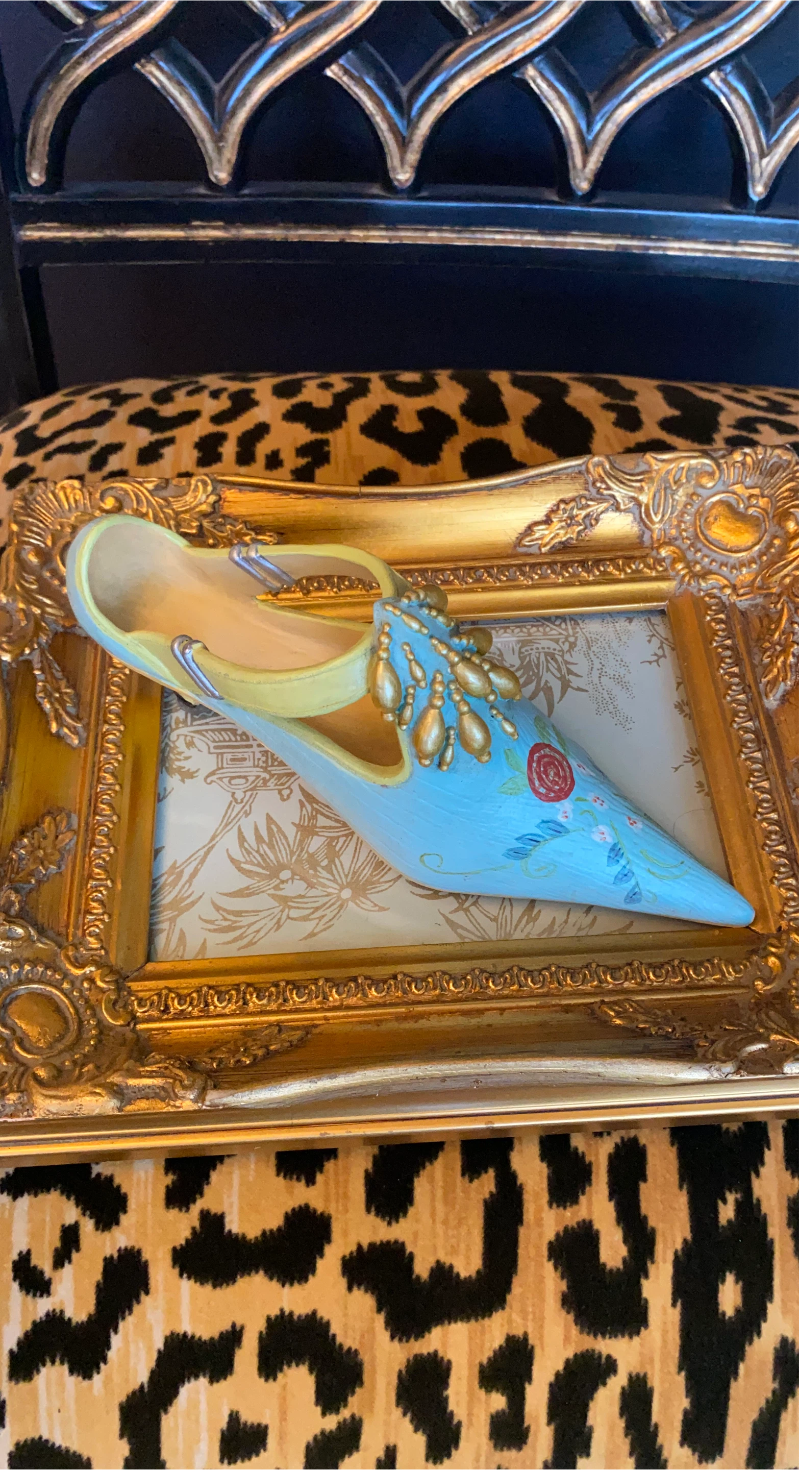 Right Shoe Figurine Decor