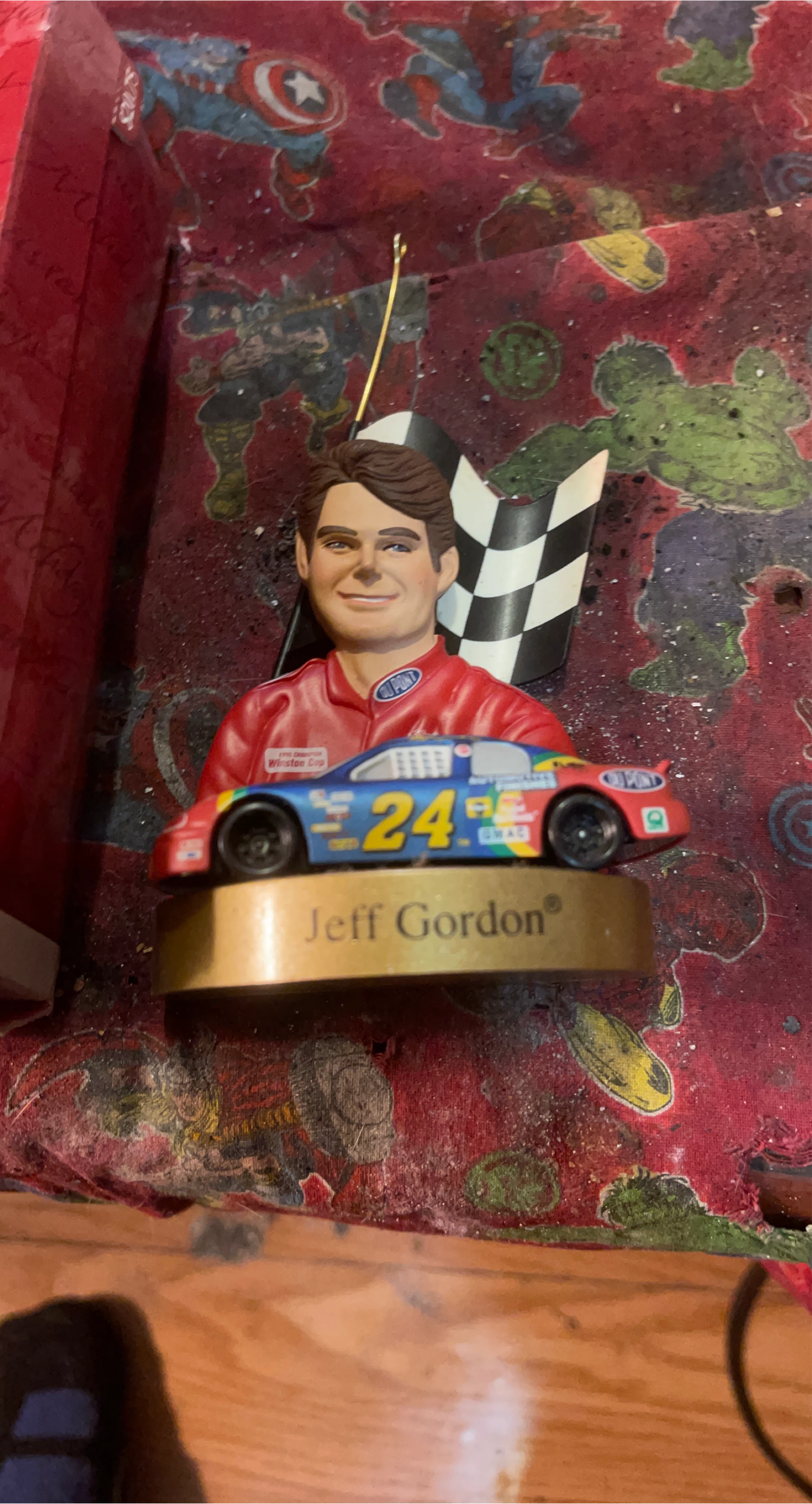Hallmark Keepsake Jeff Gordon Ornament image indicator(1)