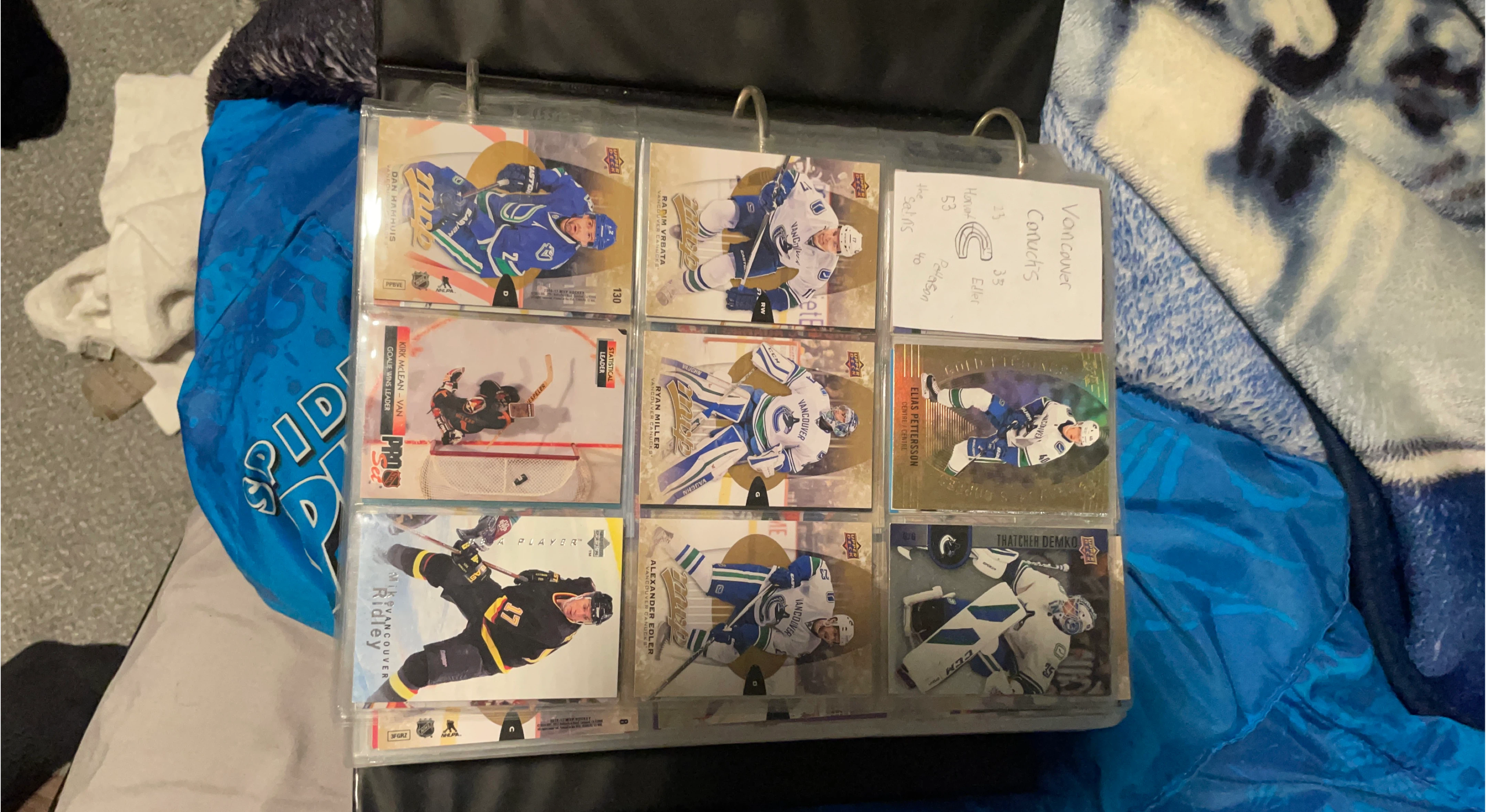 Vancouver Canucks Hockey Cards Collection