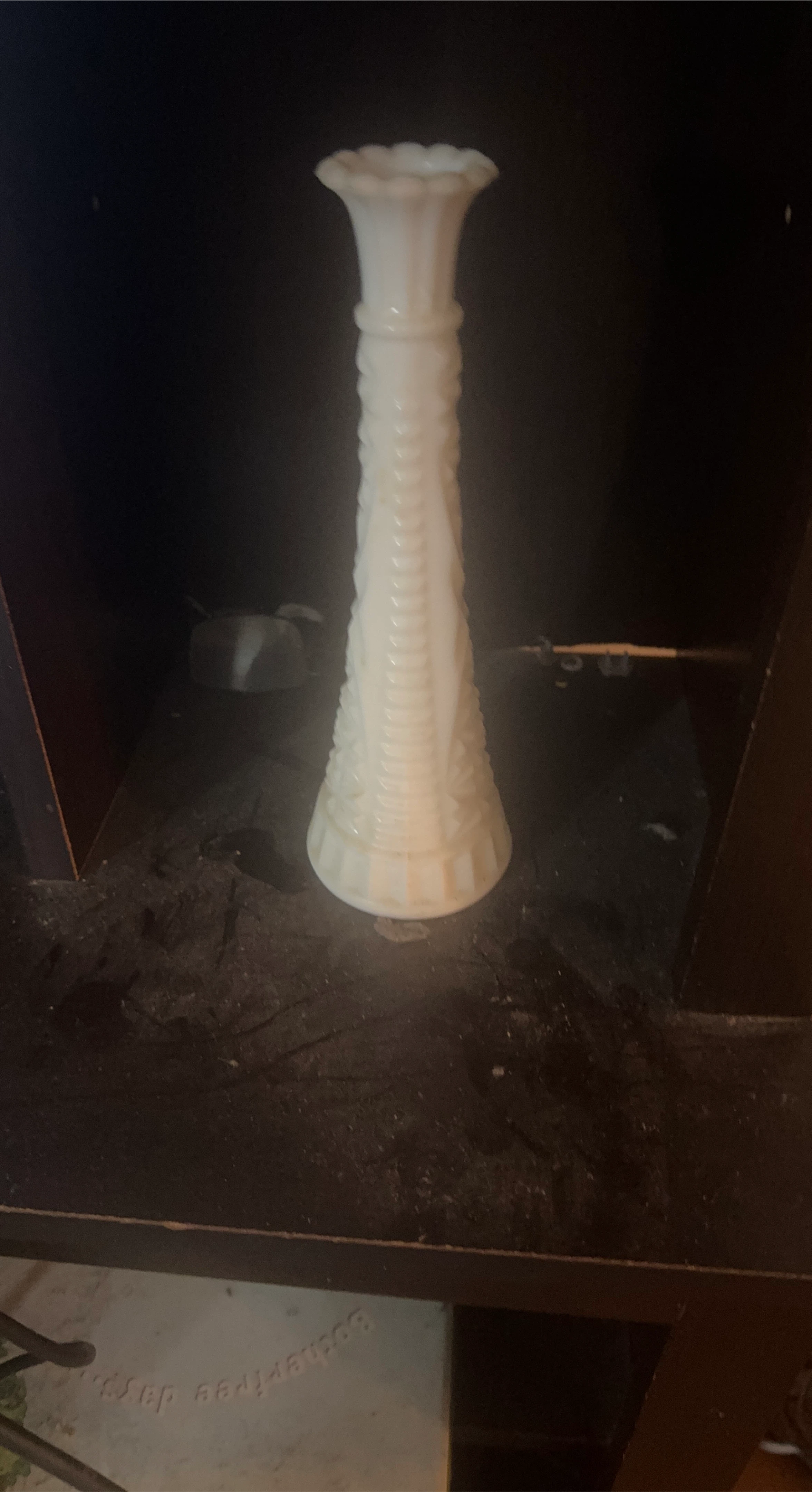 Vintage Milk Glass Vase image indicator(1)
