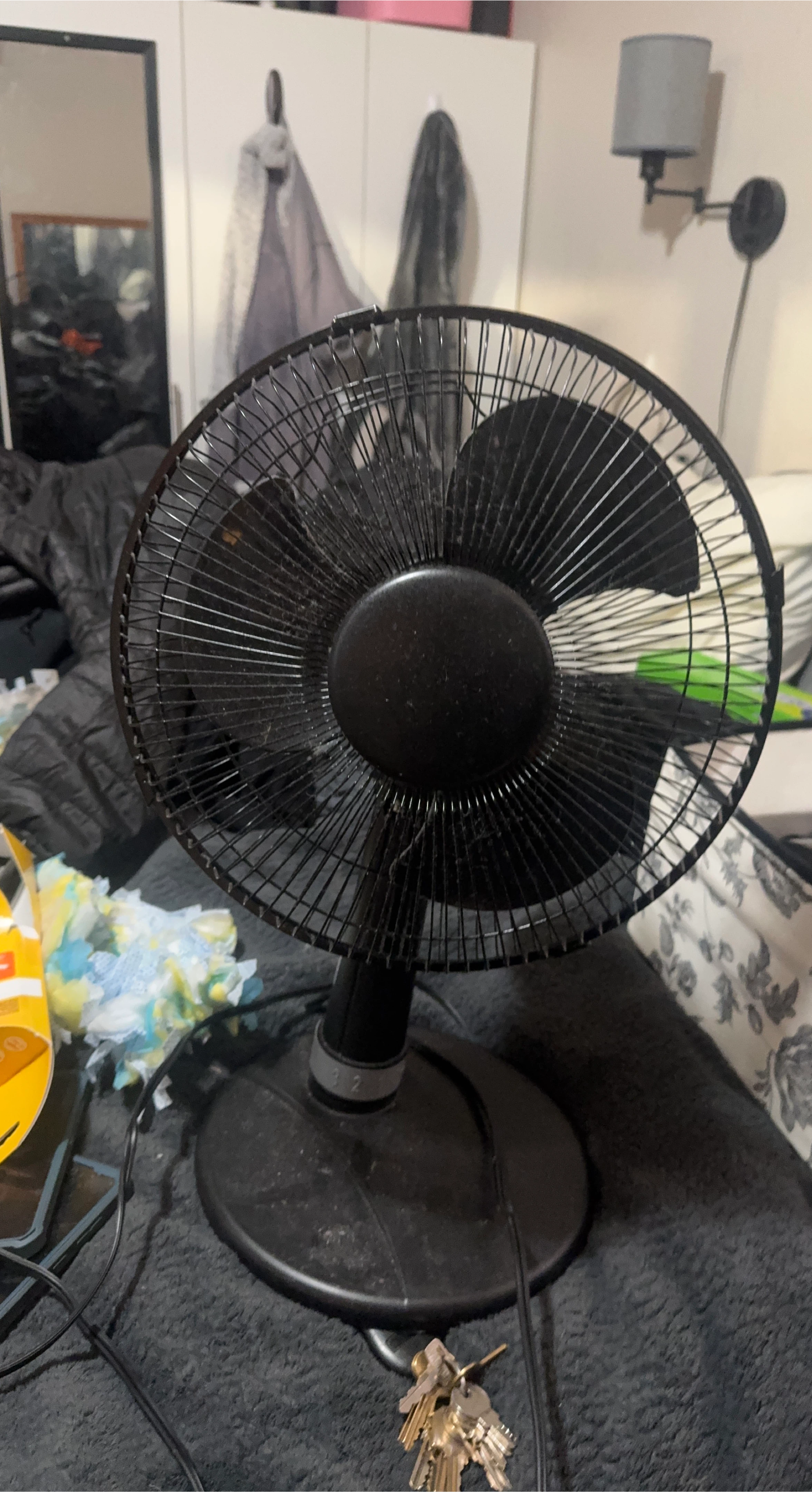 Black Desk Fan image indicator(1)