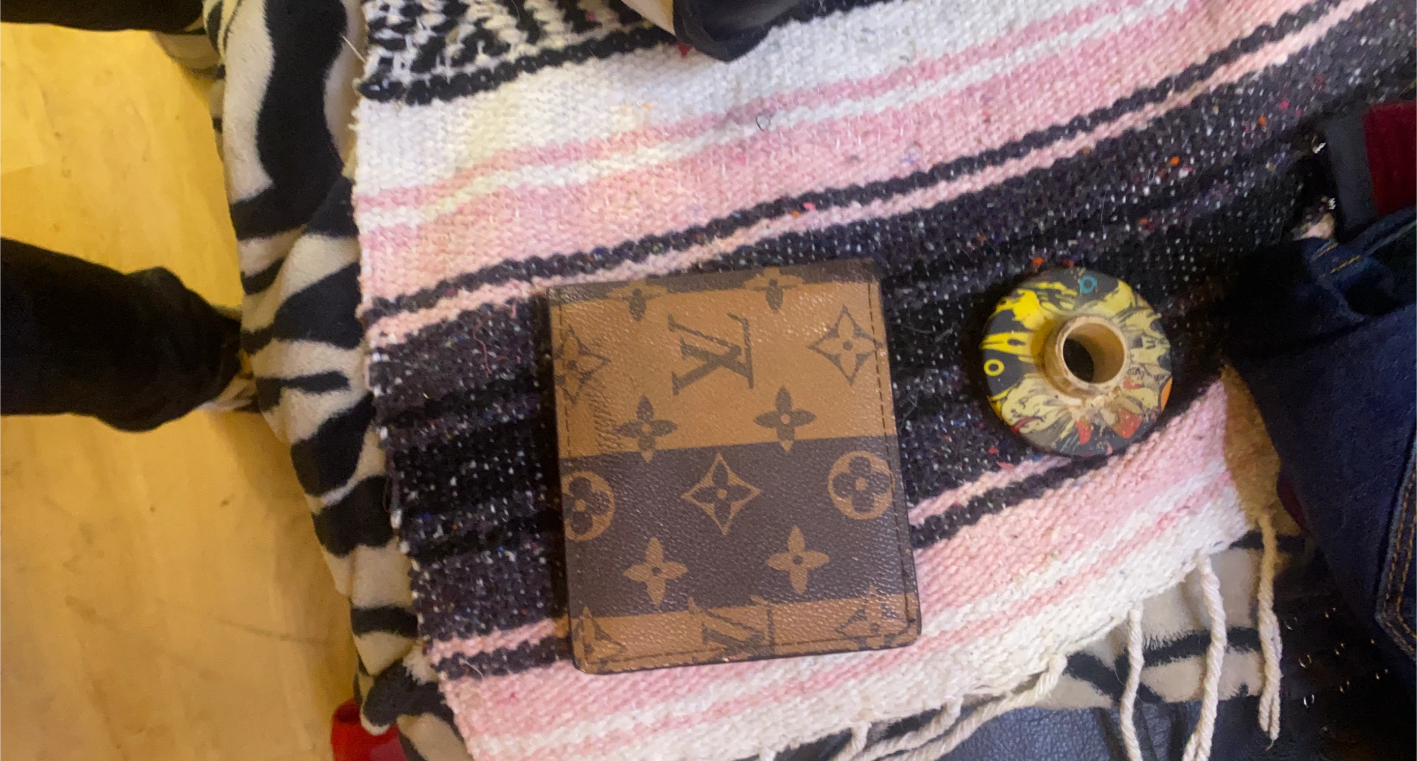 Louis Vuitton Card Holder/wallet