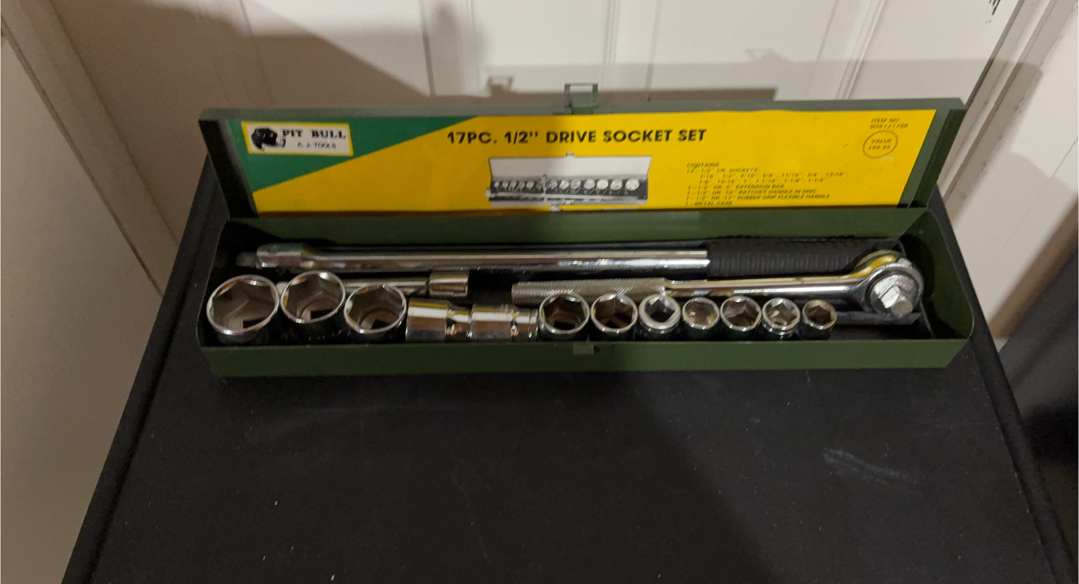 Pit Bull 16 pc.  1/2" Drive Socket Set