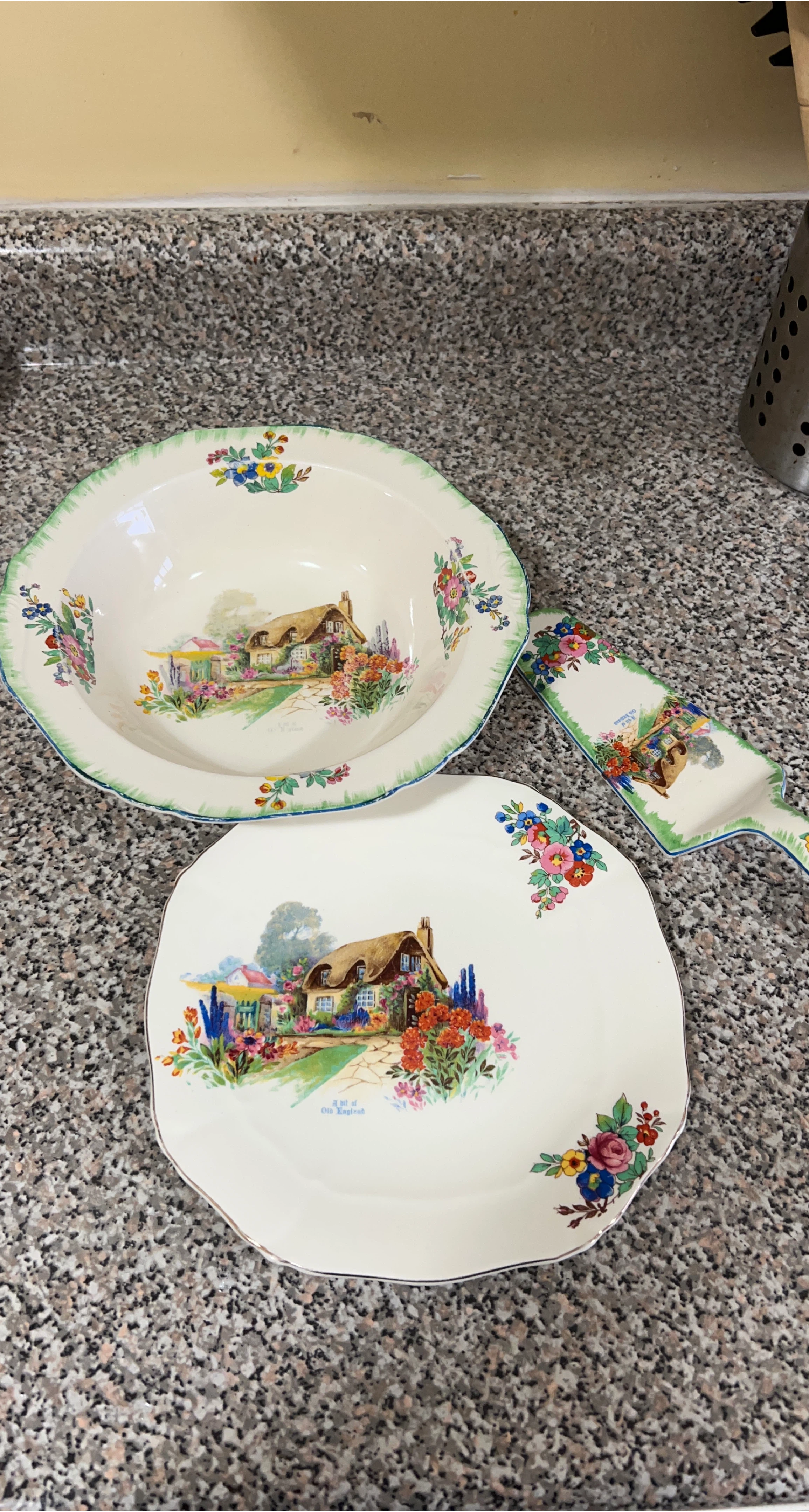 Alfred Meakin Old England Serving Set