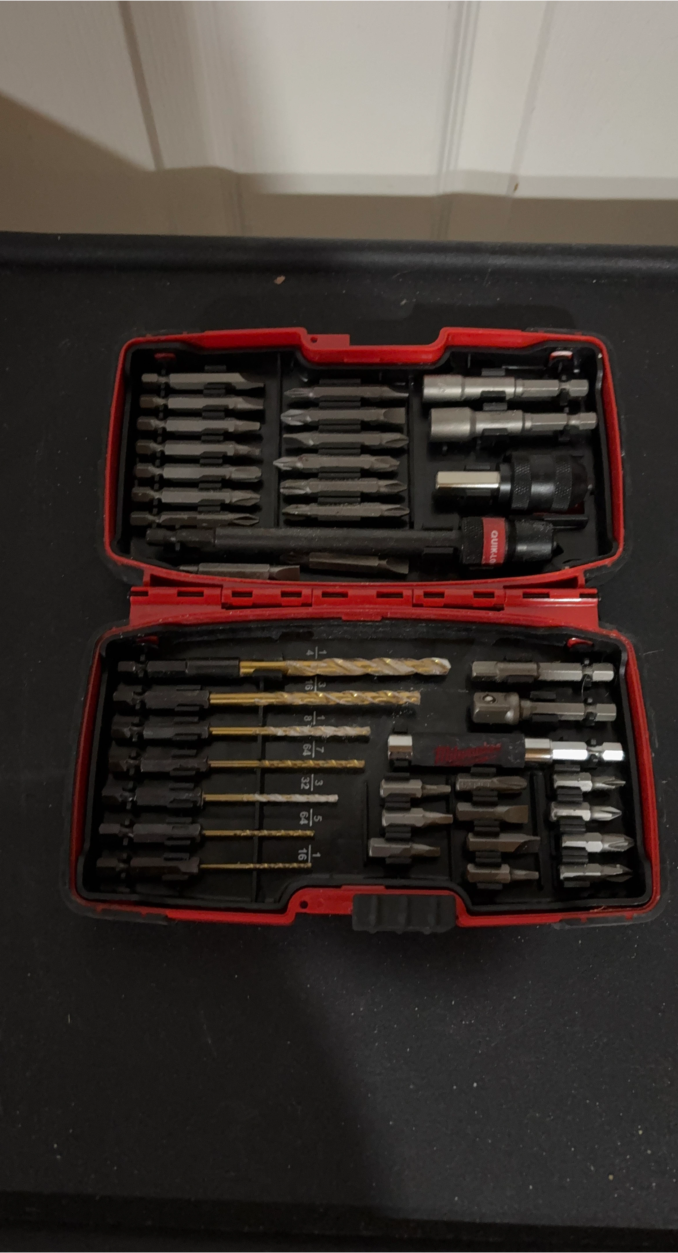 Milwaukee Drill and Driver Bit Set