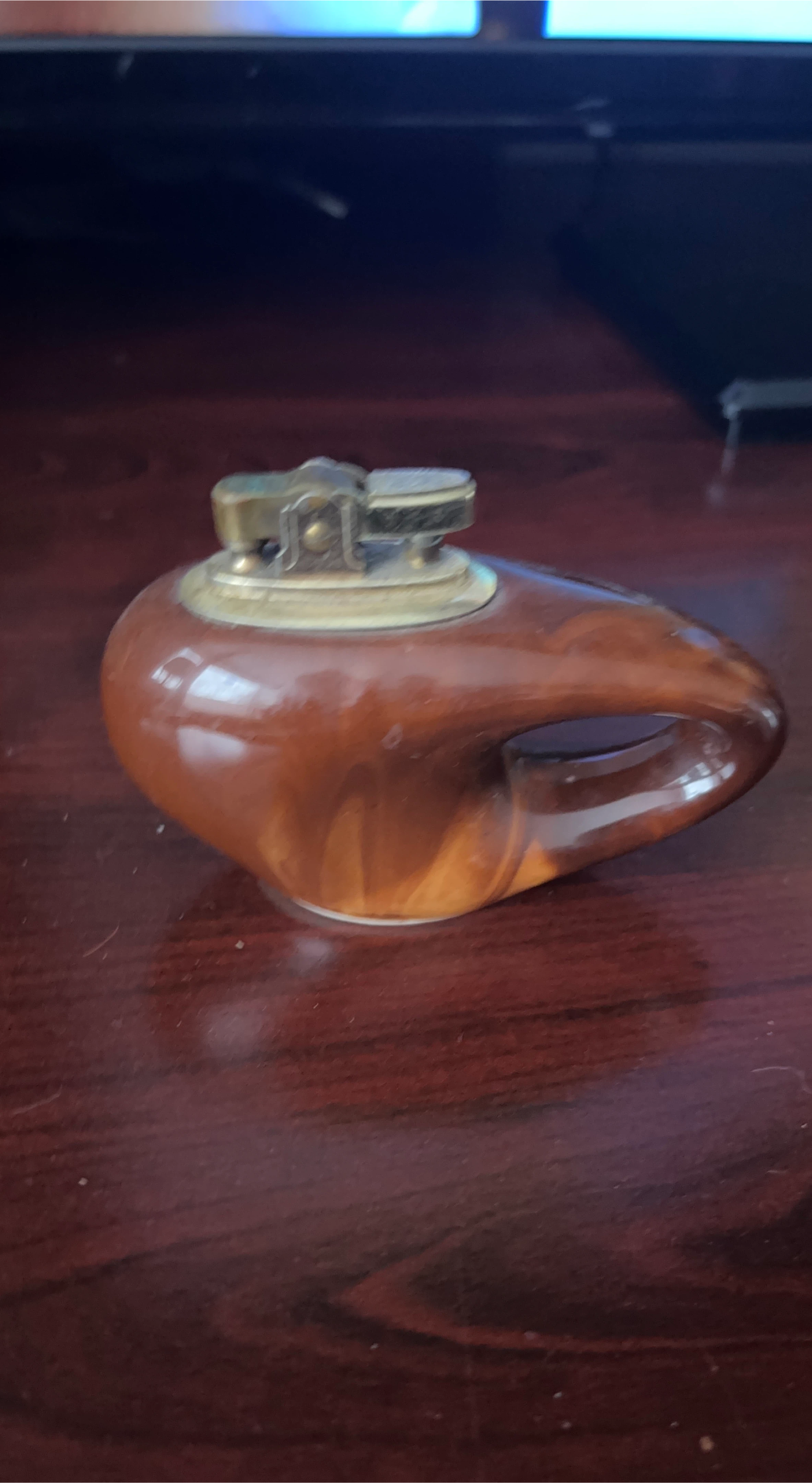 Vintage Brown Swirl Table Lighter