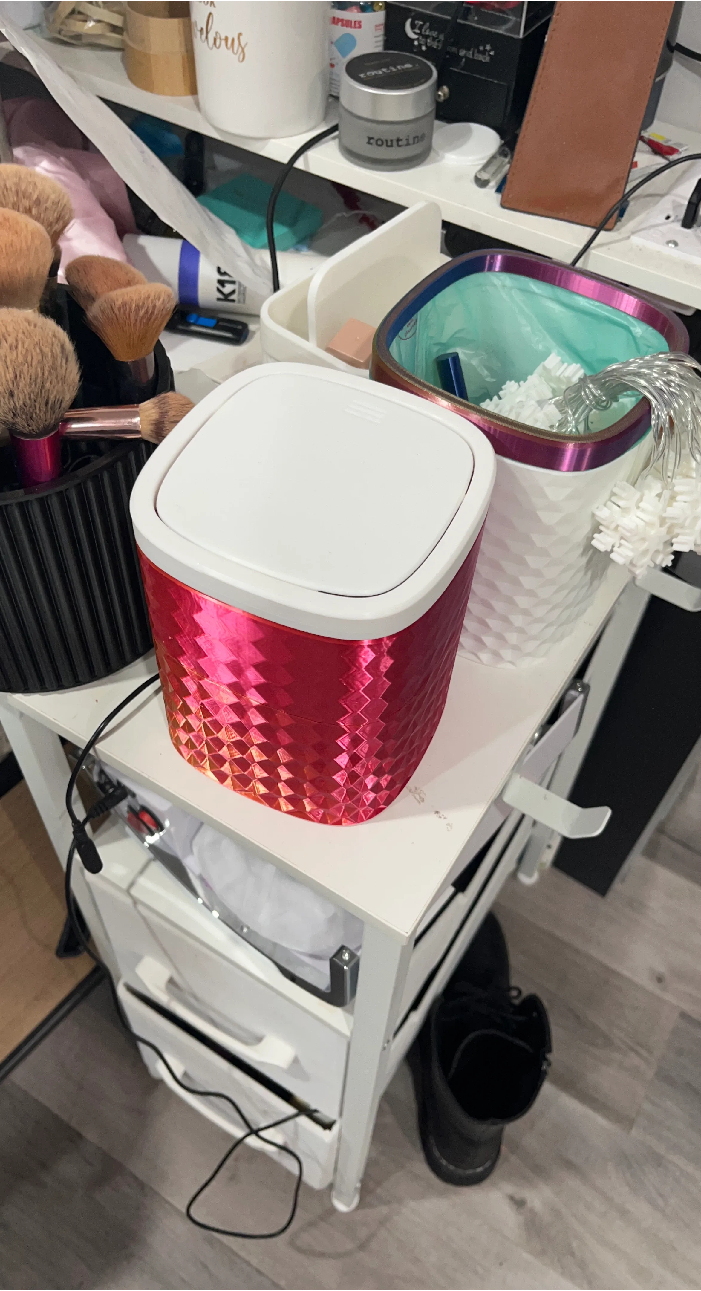 Red & White Mini Trash Can