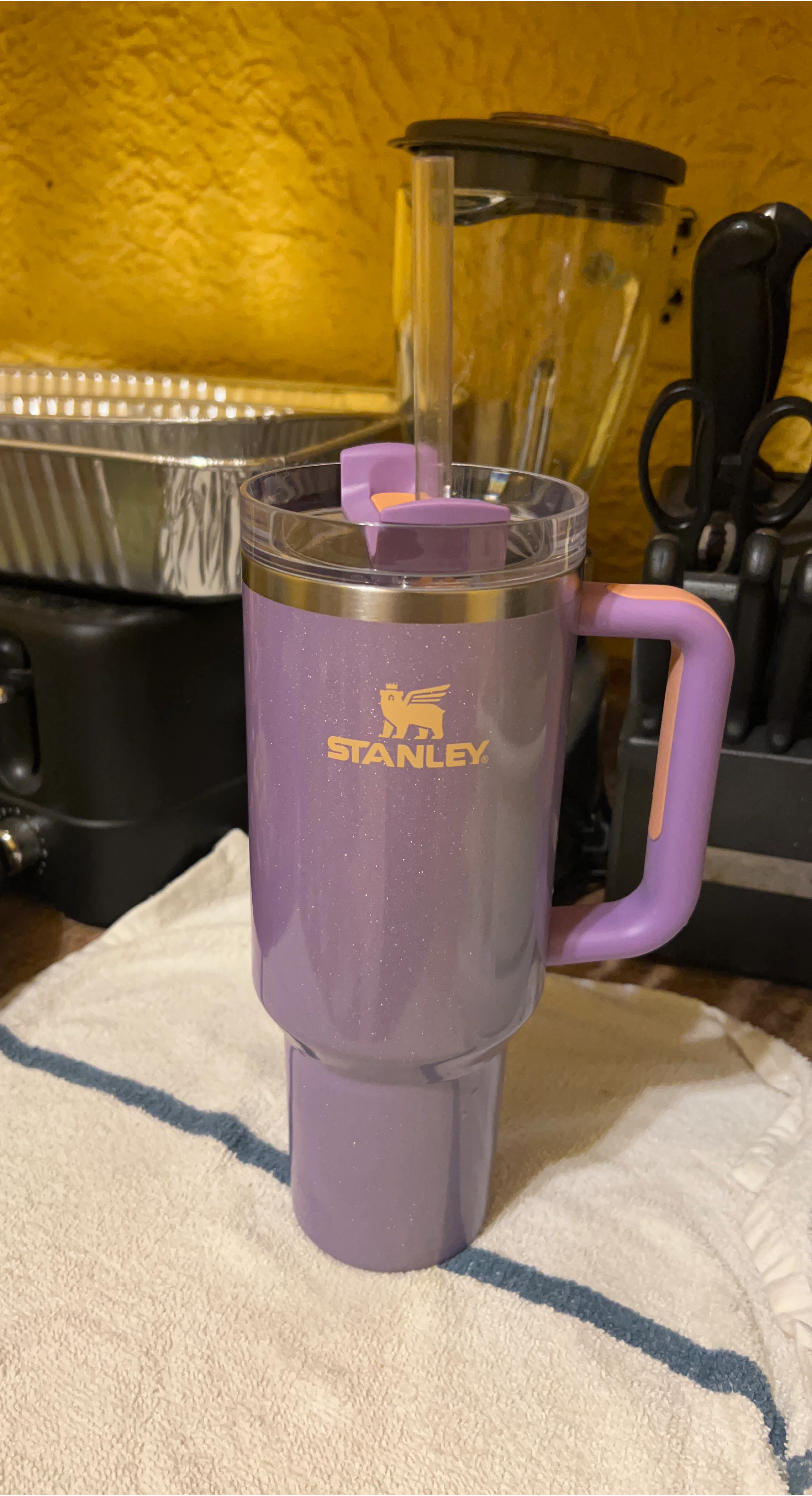 Stanley Quencher H2.0 FlowState Tumbler 40 oz Lavender