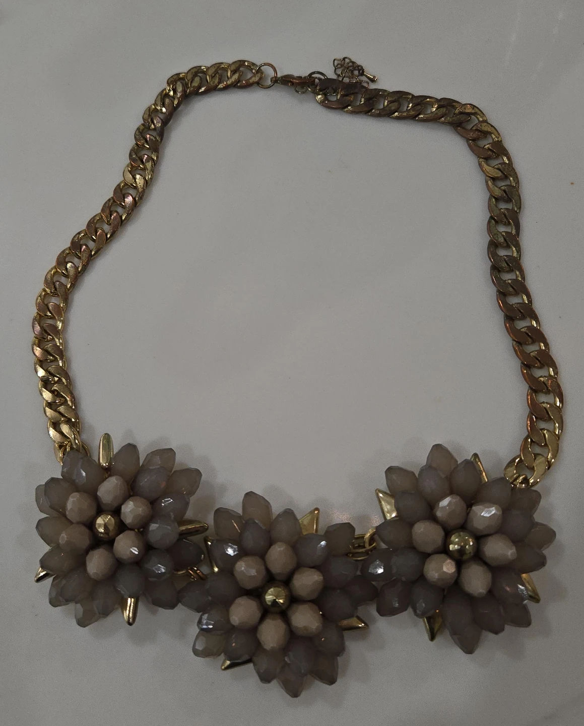 Flower Statement Necklace image indicator(1)