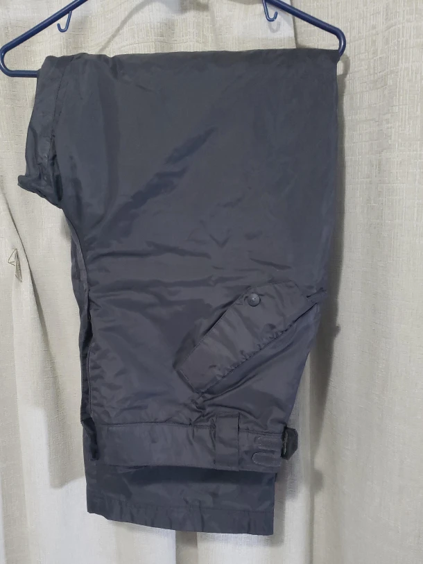 Athletic Works Ladies XL Snow Pants- pending