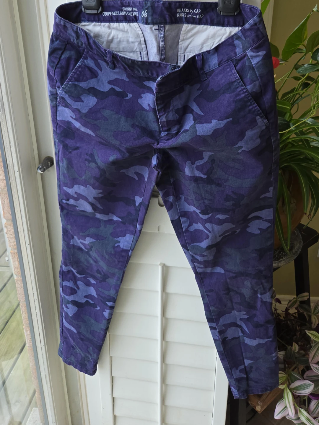 GAP Khakis - Skinny Coupe - Size 06