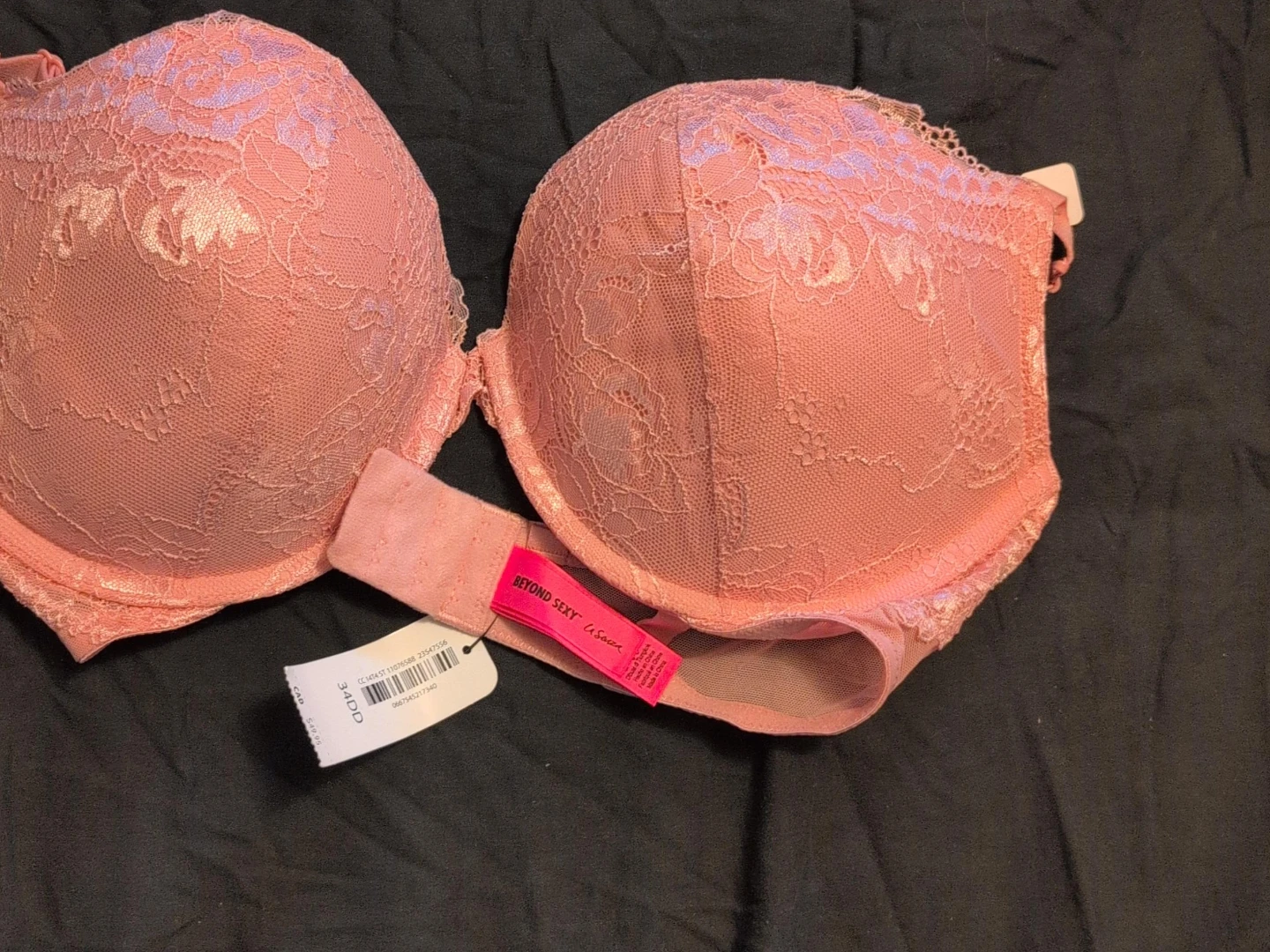 Victoria's Secret Beyond Sexy Lift Bra - 34DD