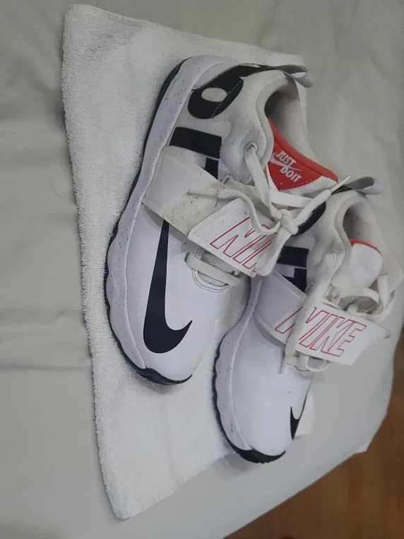 Nike Training Shoes - White