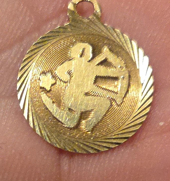 10k Yellow Gold Sagittarius "Archer" Zodiac Pendant image indicator(2)