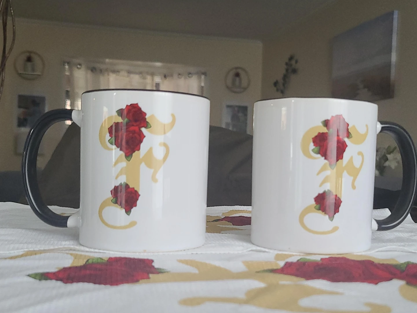 Rose Design Coffee Mugs - Set of 2 thumbnail